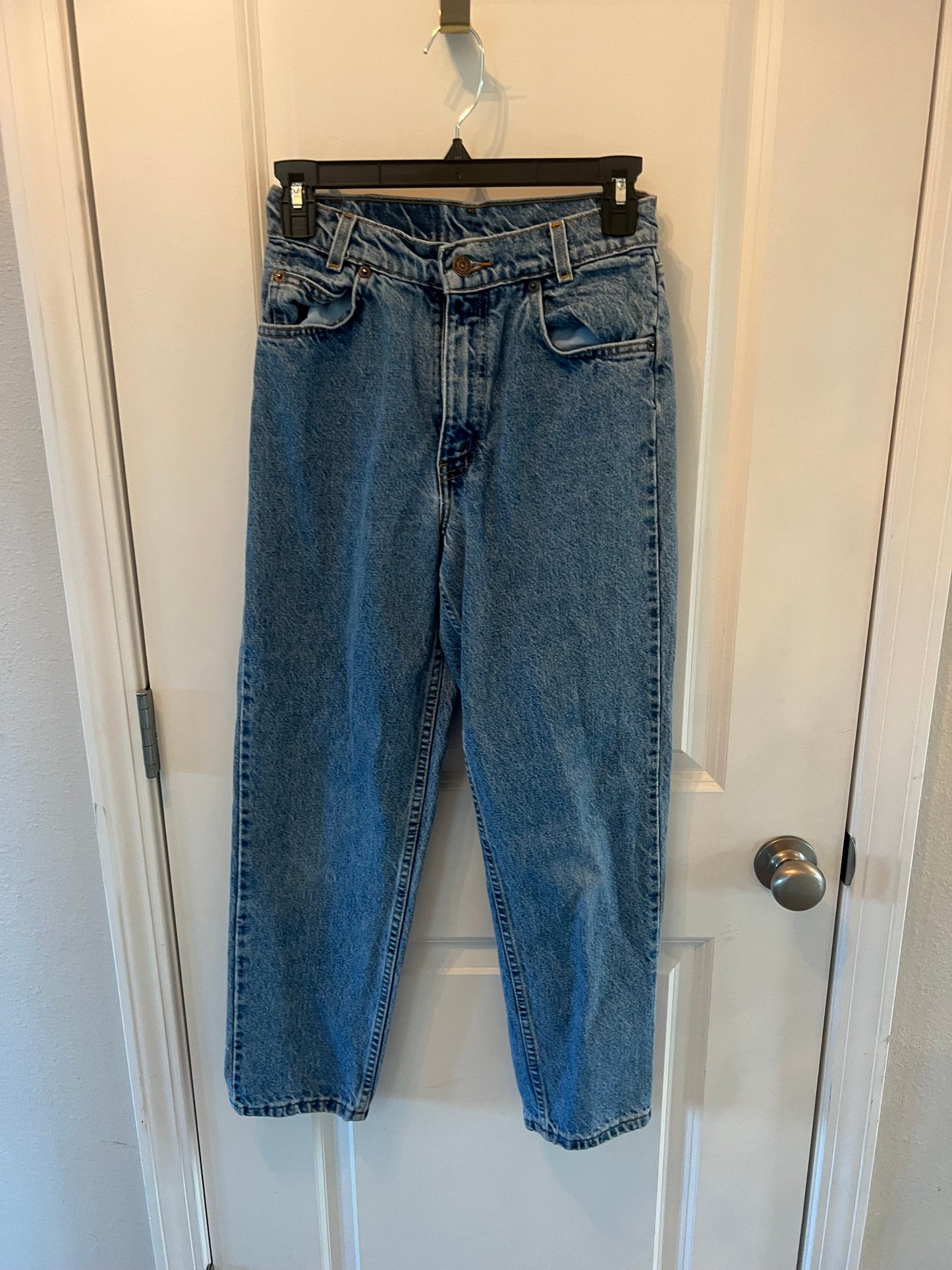 Levi’s Jeans Girl’s Size 14 Reg (Women’s Size 25)