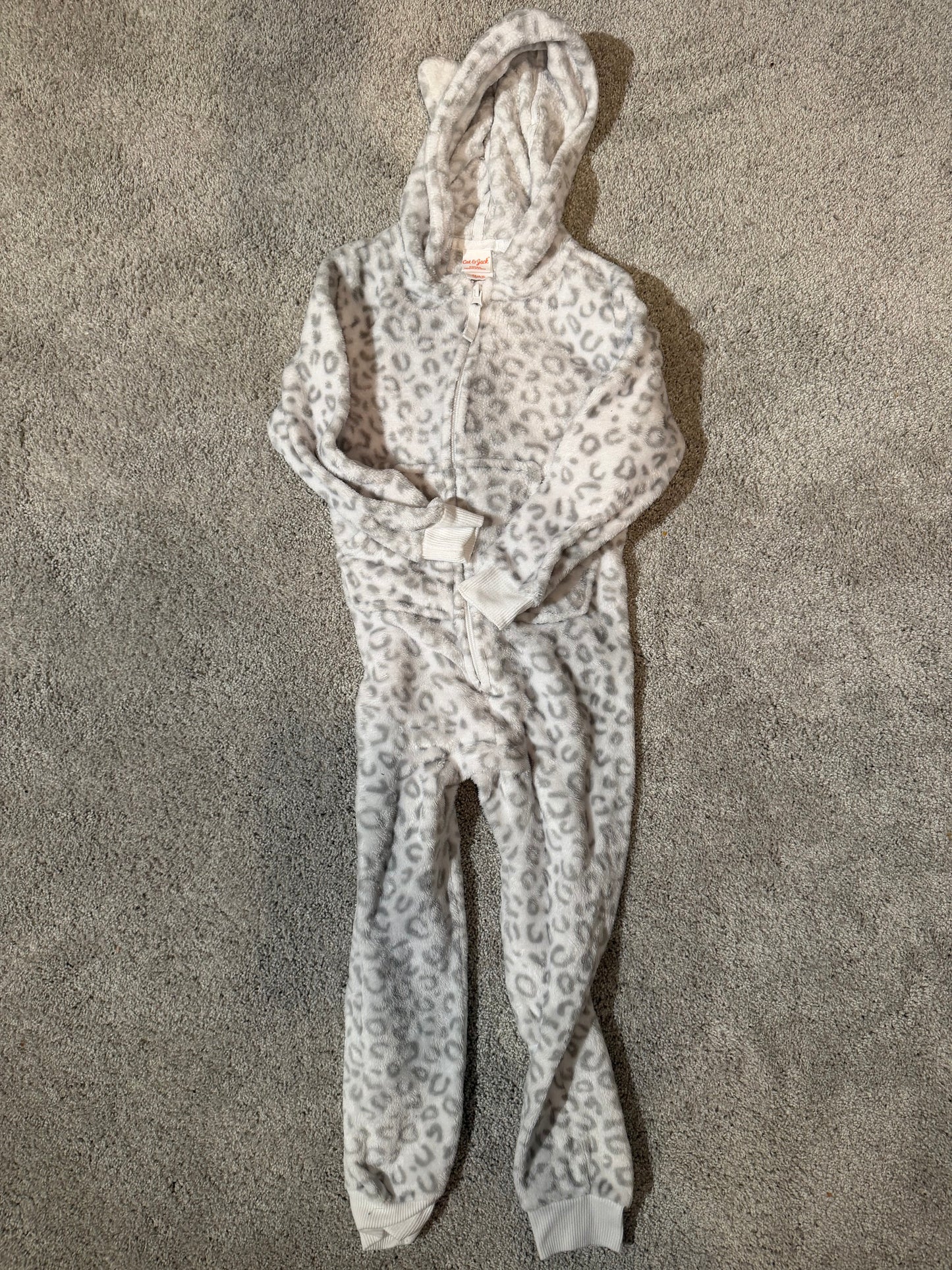 Cat & Jack Pajamas Size 4/5