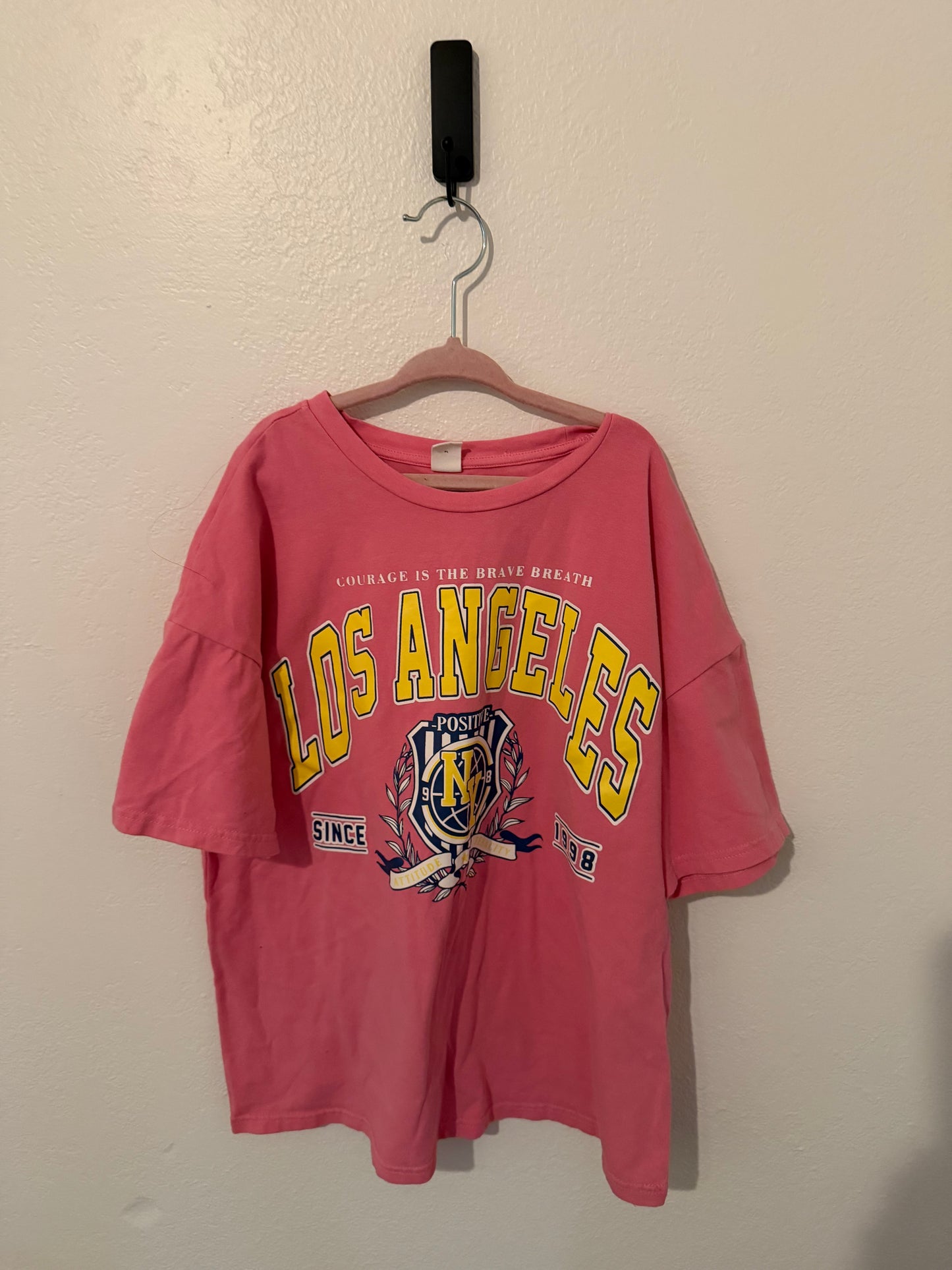 LA youth tee size 9 year