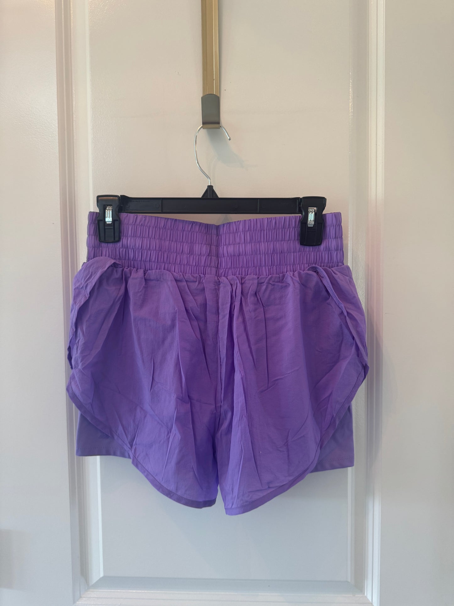 All in Motion Active Shorts Women’s Small Purple