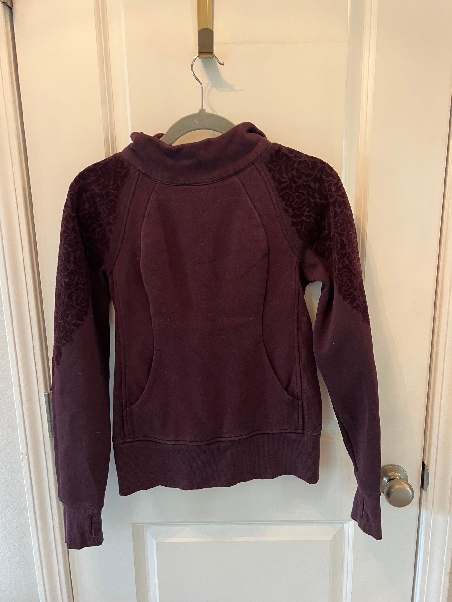Lululemon Quarter Zip Pullover Women’s Size 4 (Small) Burgundy