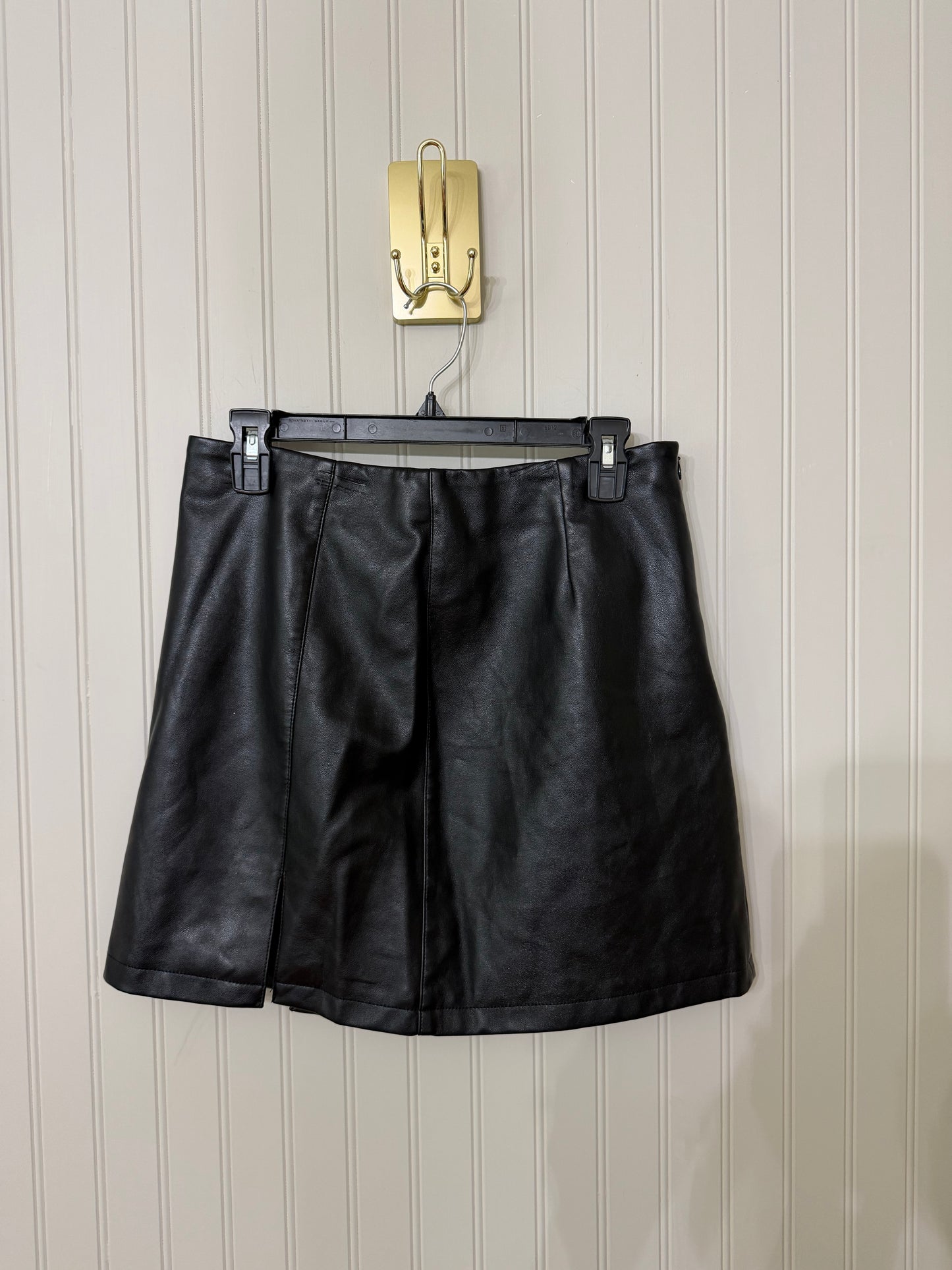 Women’s faux leather skirt size 8