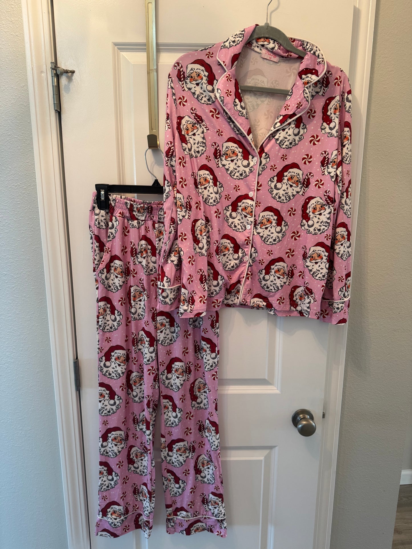 Pink Lily Santa Pajama Set Women’s XS