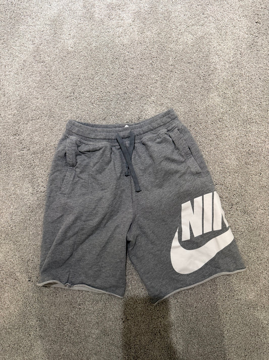 Nike Basketball Shorts Youth Size Large Gray