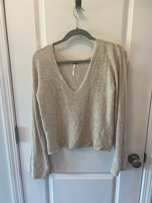 Free People Ribbed VNeck Bell Sleeve Sweater Women’s Size Small Ivory