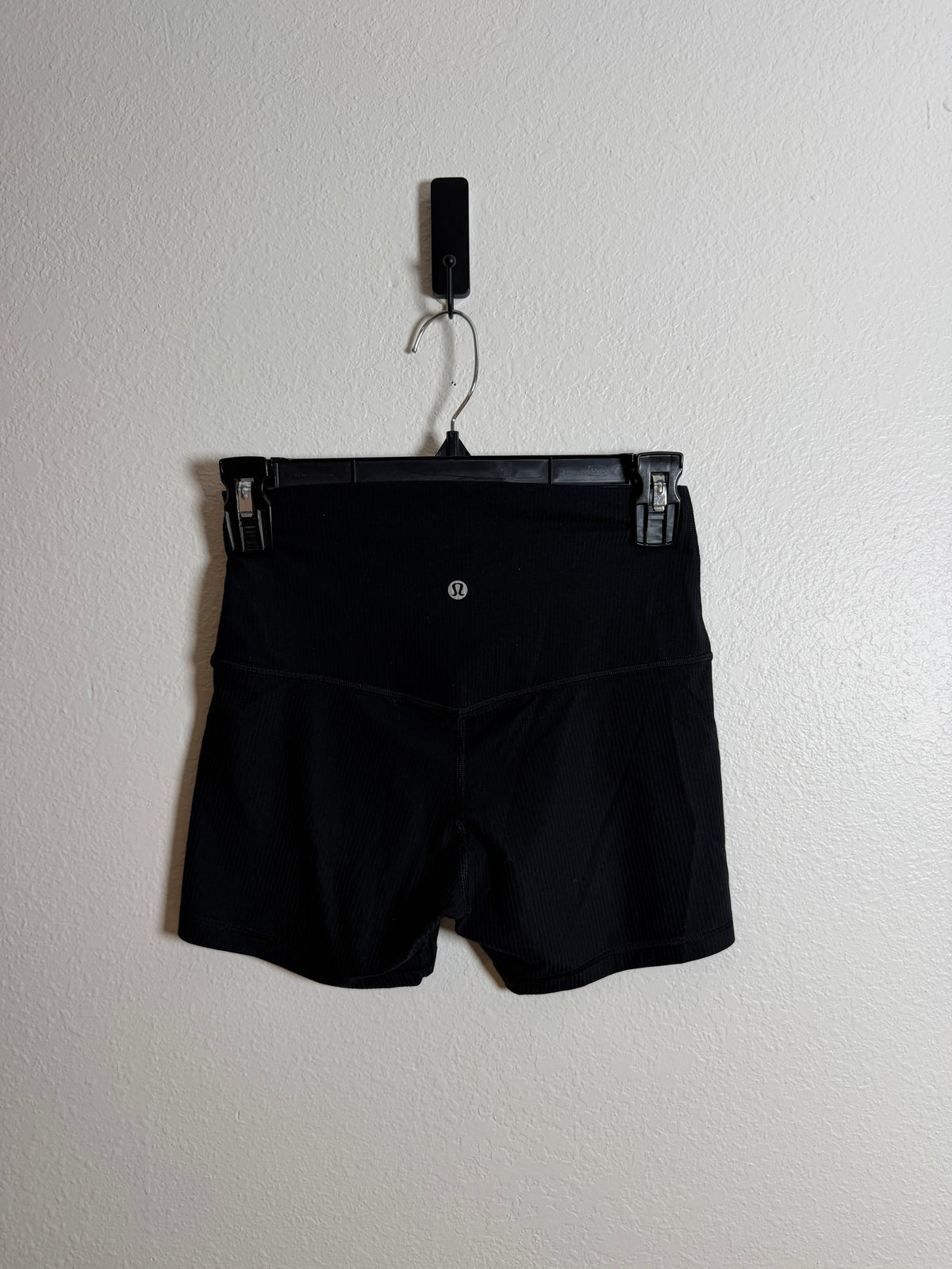 Lululemon Black Ribbed Biker Shorts Size 6