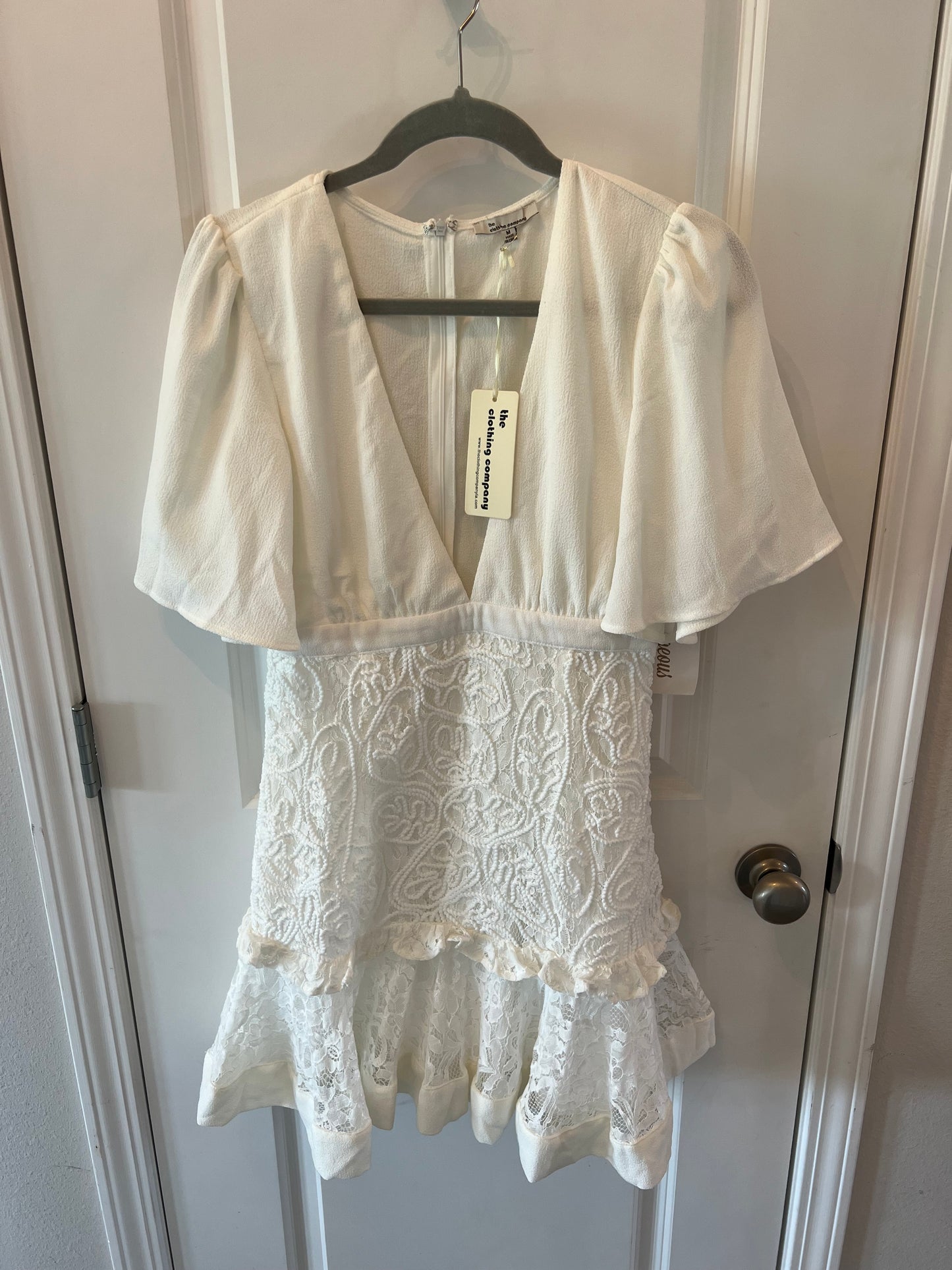 The Clothing Company Lace Bohemian Dress Women’s Size Medium 8-10 White