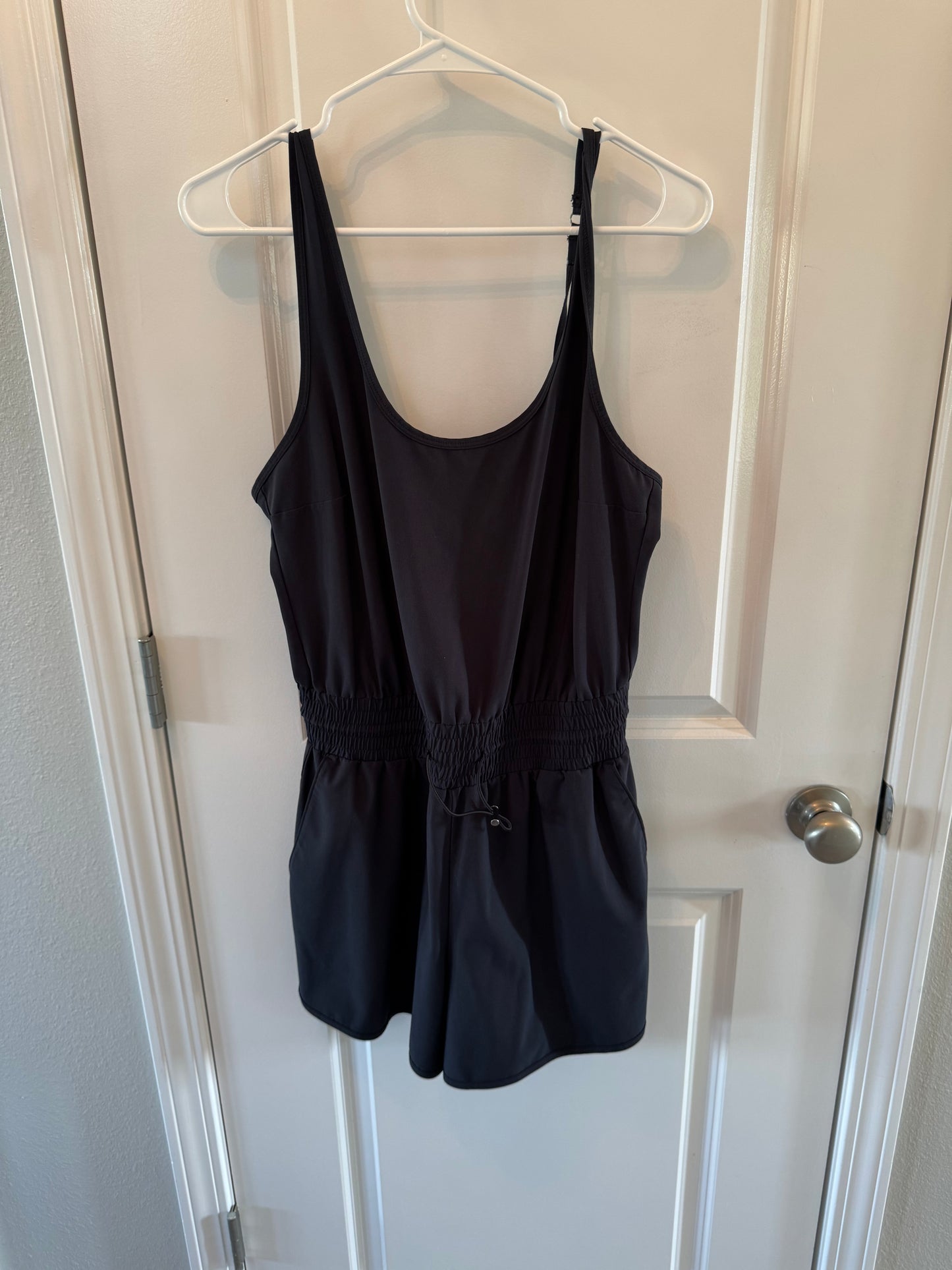 Abercrombie & Fitch Knit Romper Women’s Medium Black