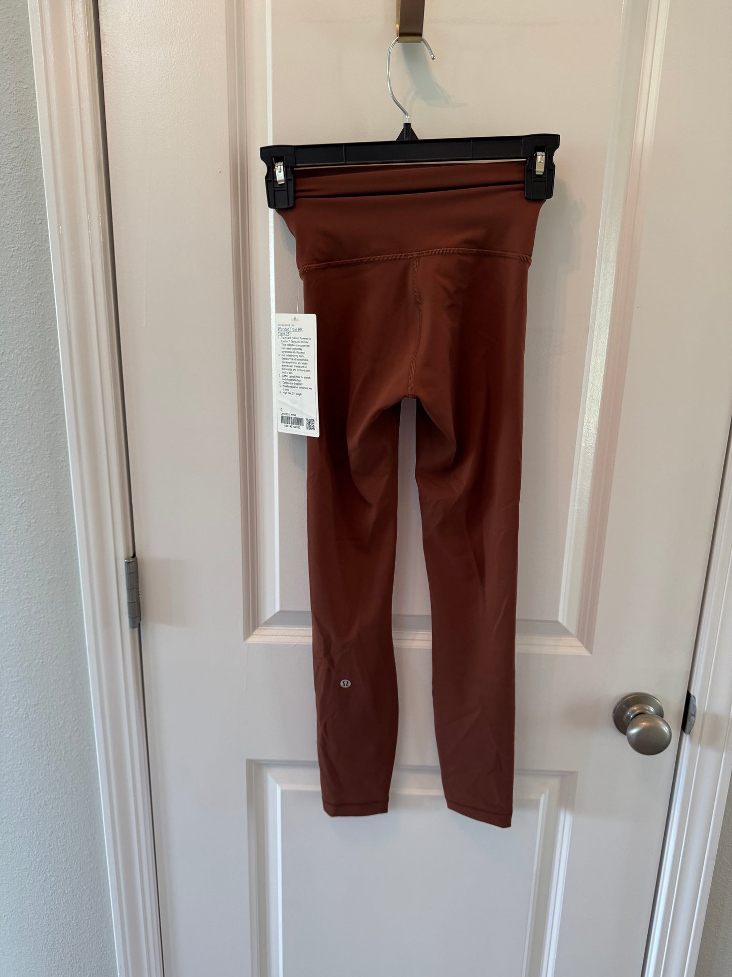 Lululemon Wunder Train HR
Tight 25in Women’s Size 0 Roasted Brown NWT