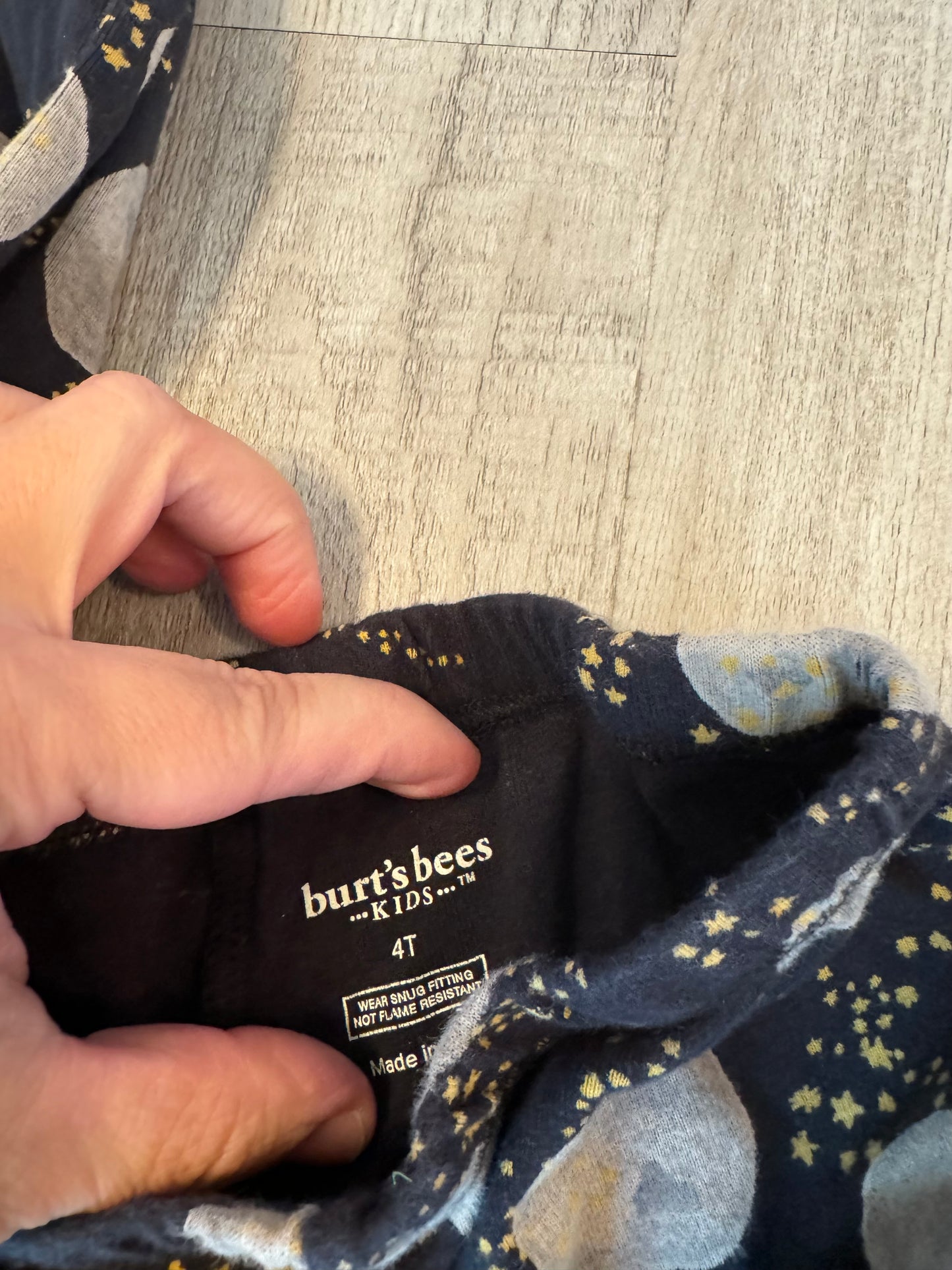 Burt’s Bees Moon Print Pajamas Matching Set Toddler Size 4T Black