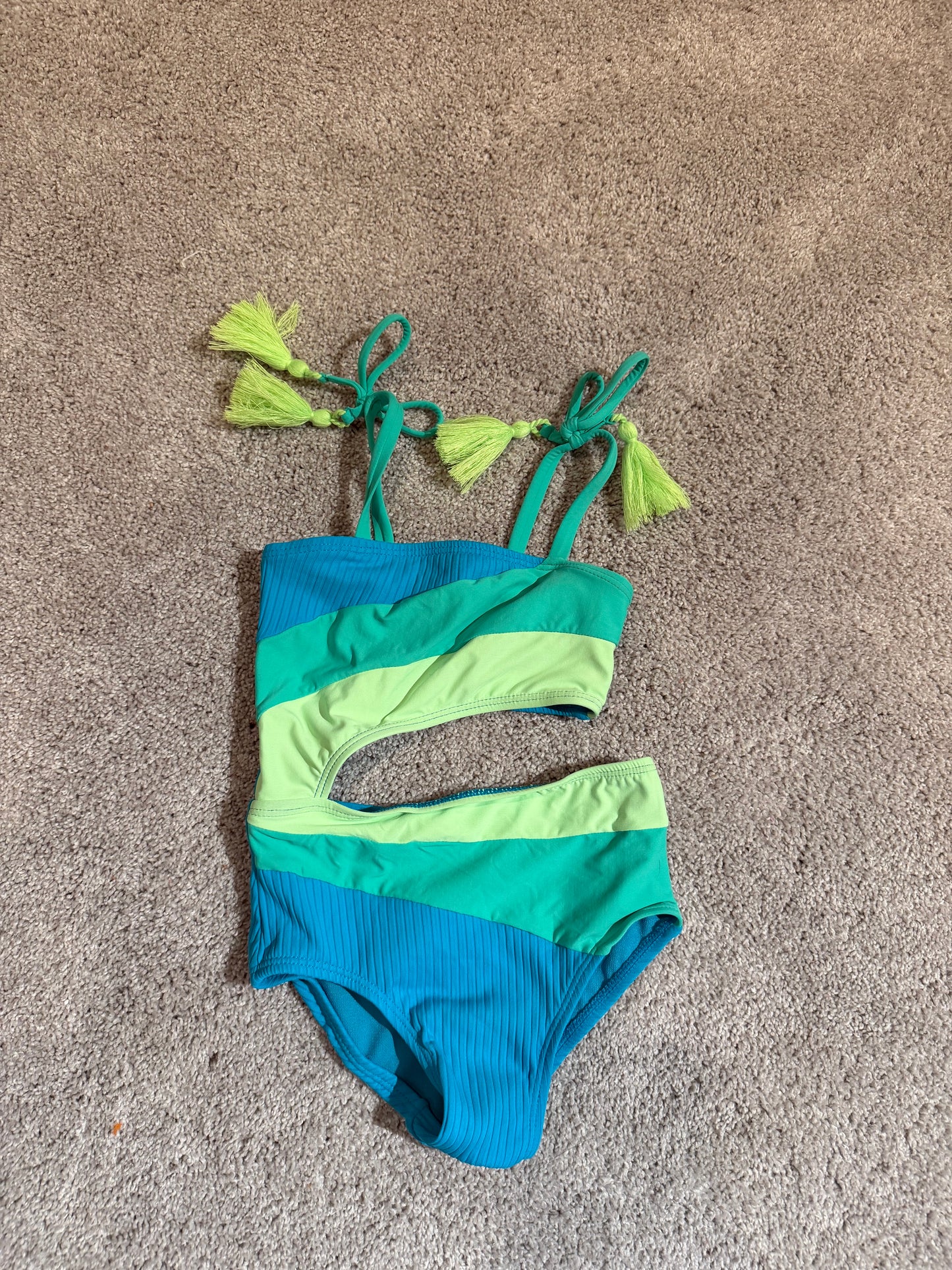 Swimsuit Girl’s Size 4/5 Blue