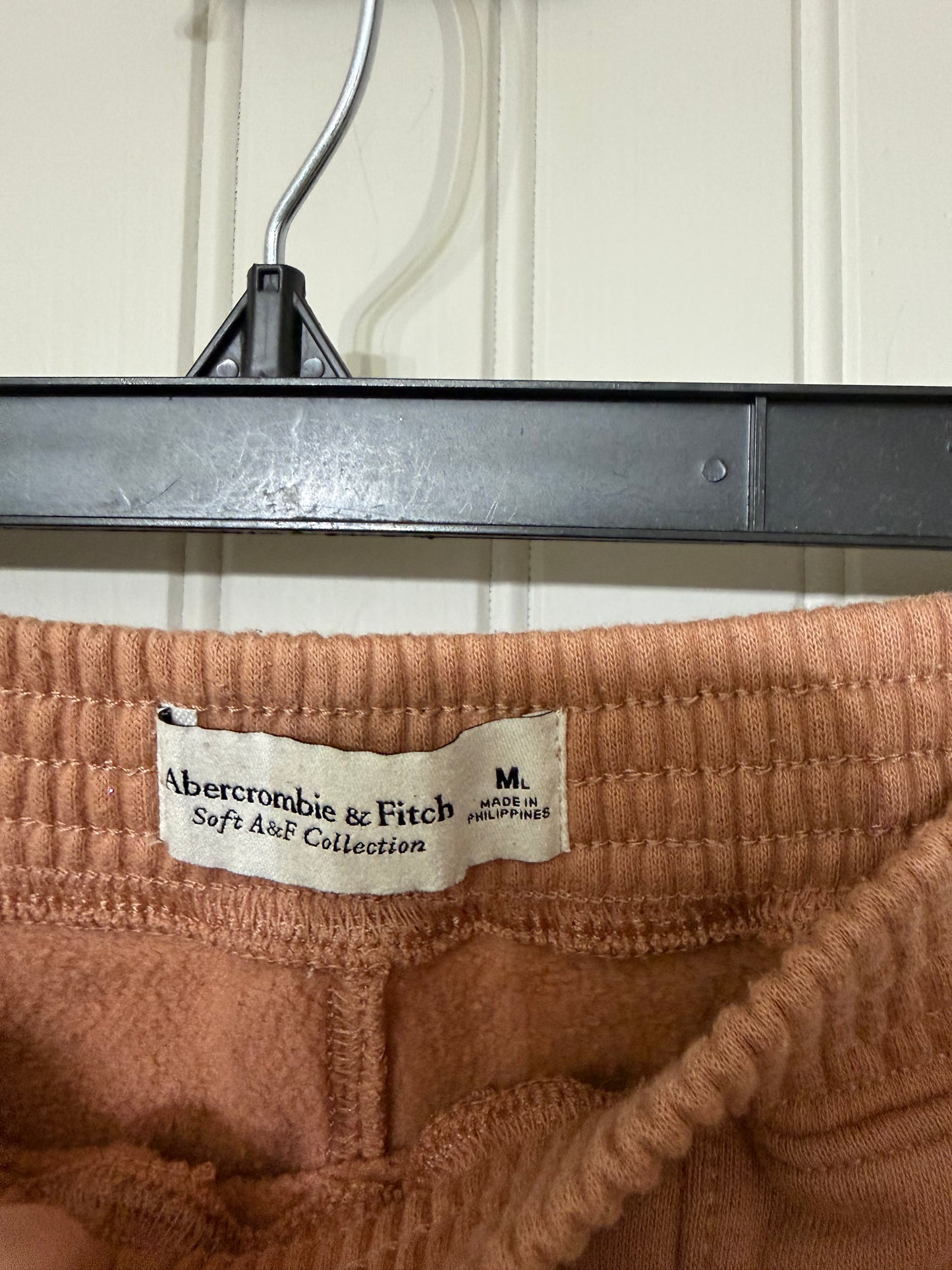 Abercrombie & Fitch Wide Leg Sweatpants Women’s Medium Tan