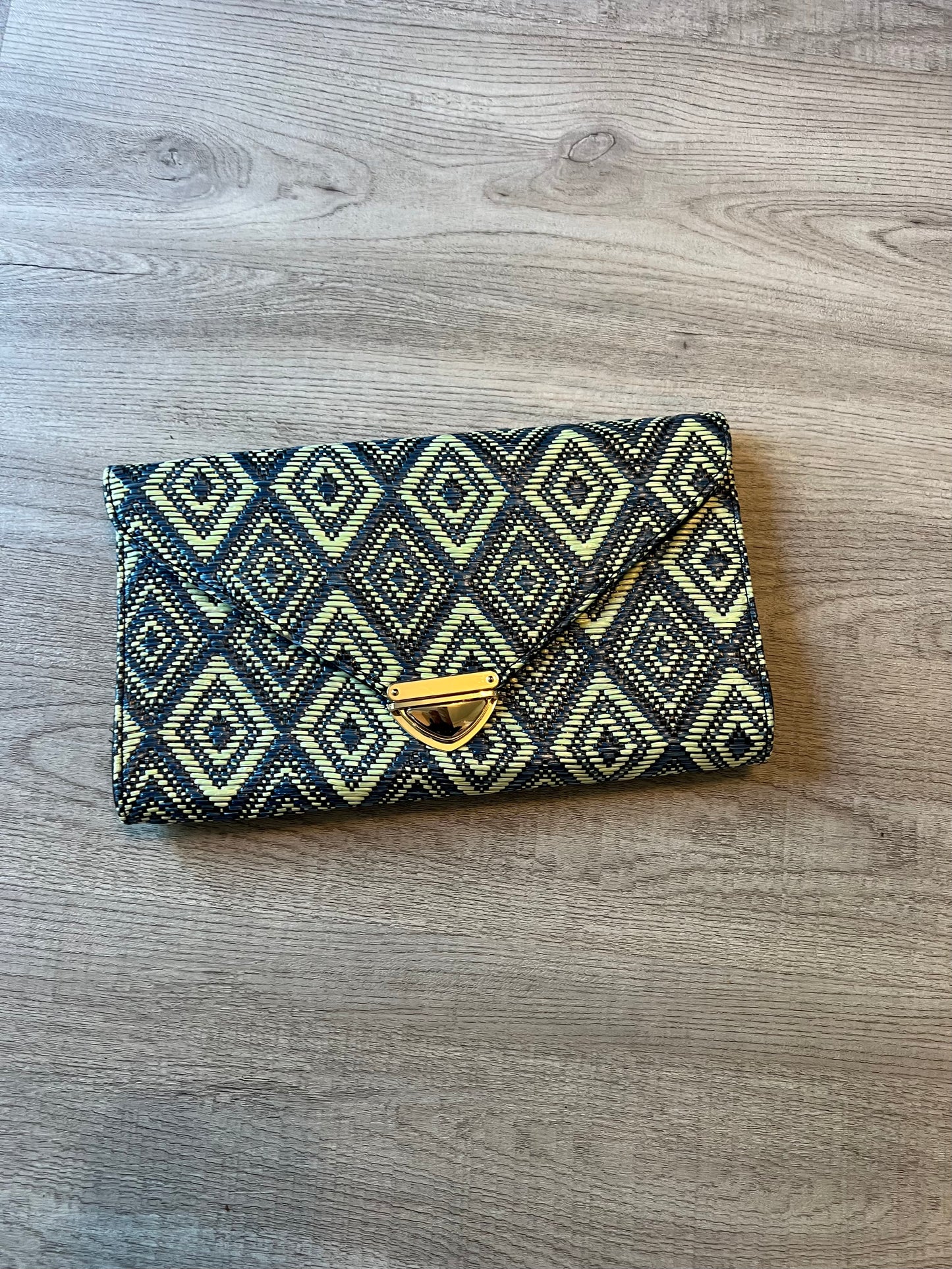 Envelope Printed Clutch