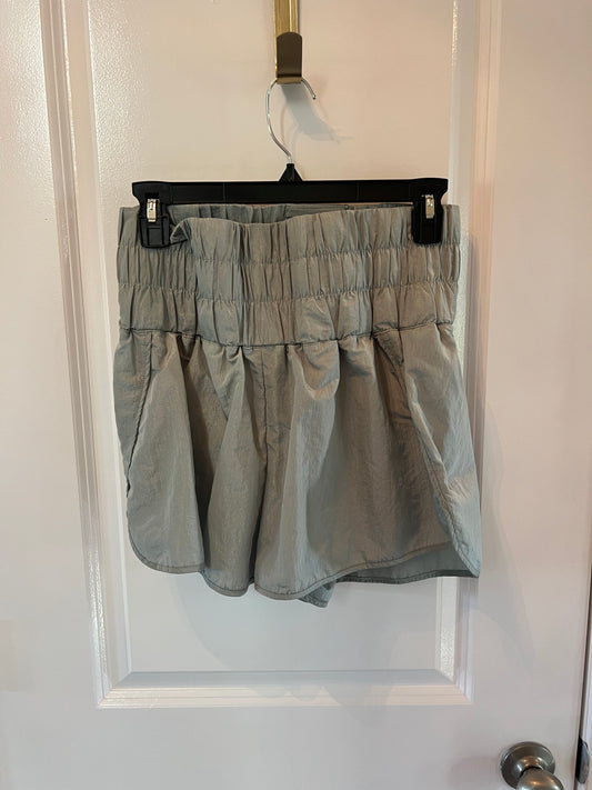High Waisted Active Shorts Women’s Size Medium Gray