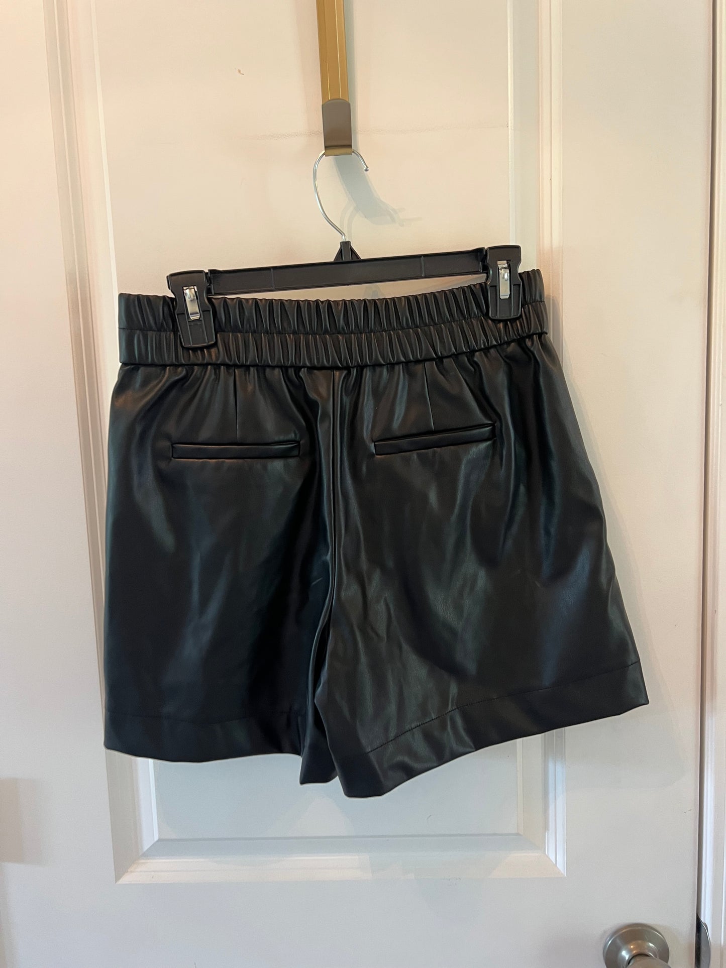 High Rise Faux Leather Shorts Women’s Size Small Black