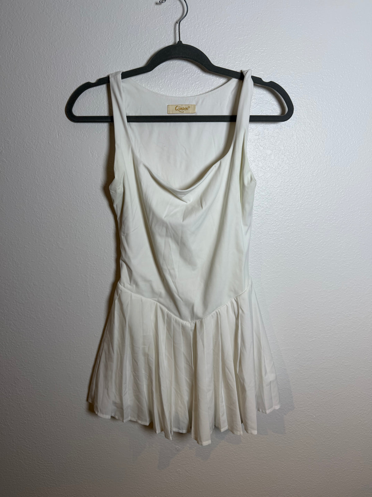 Women’s White Athletic Dress Size Small