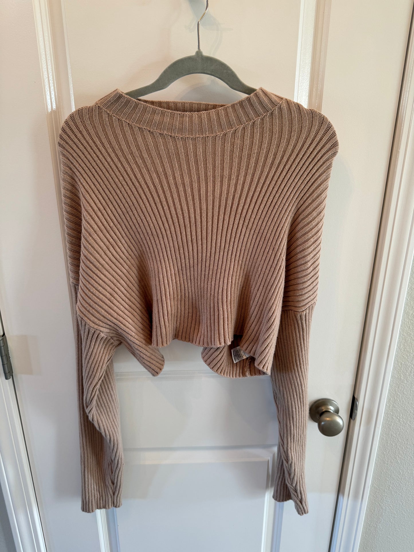 Mable Cropped Knit Sweater Women’s Size Medium Light Tan