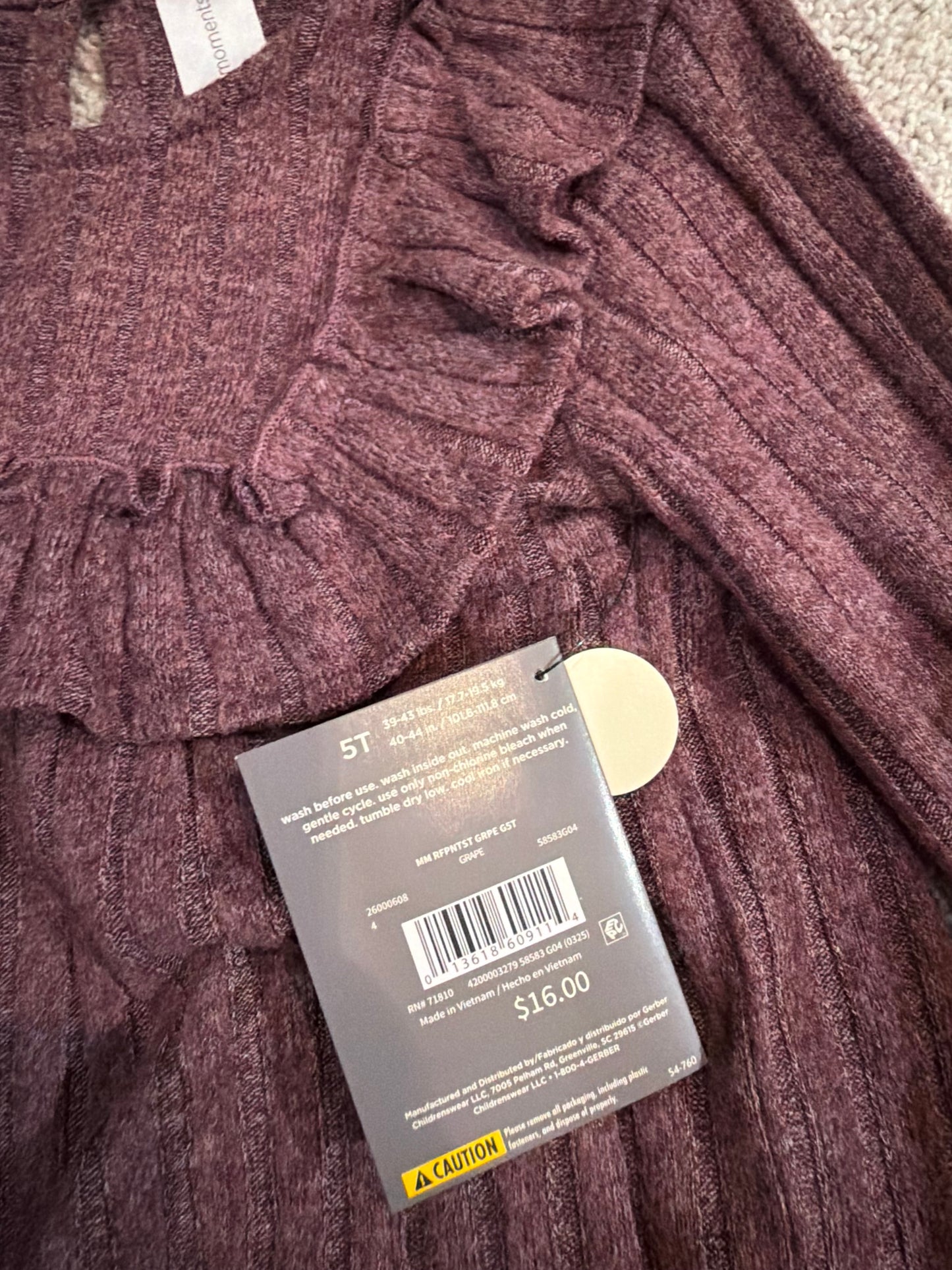 Modern Moments Outfit Size 5Y