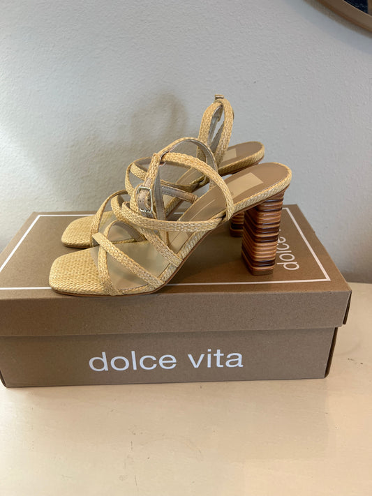 Dolce Vita Natural Heel Size 6
