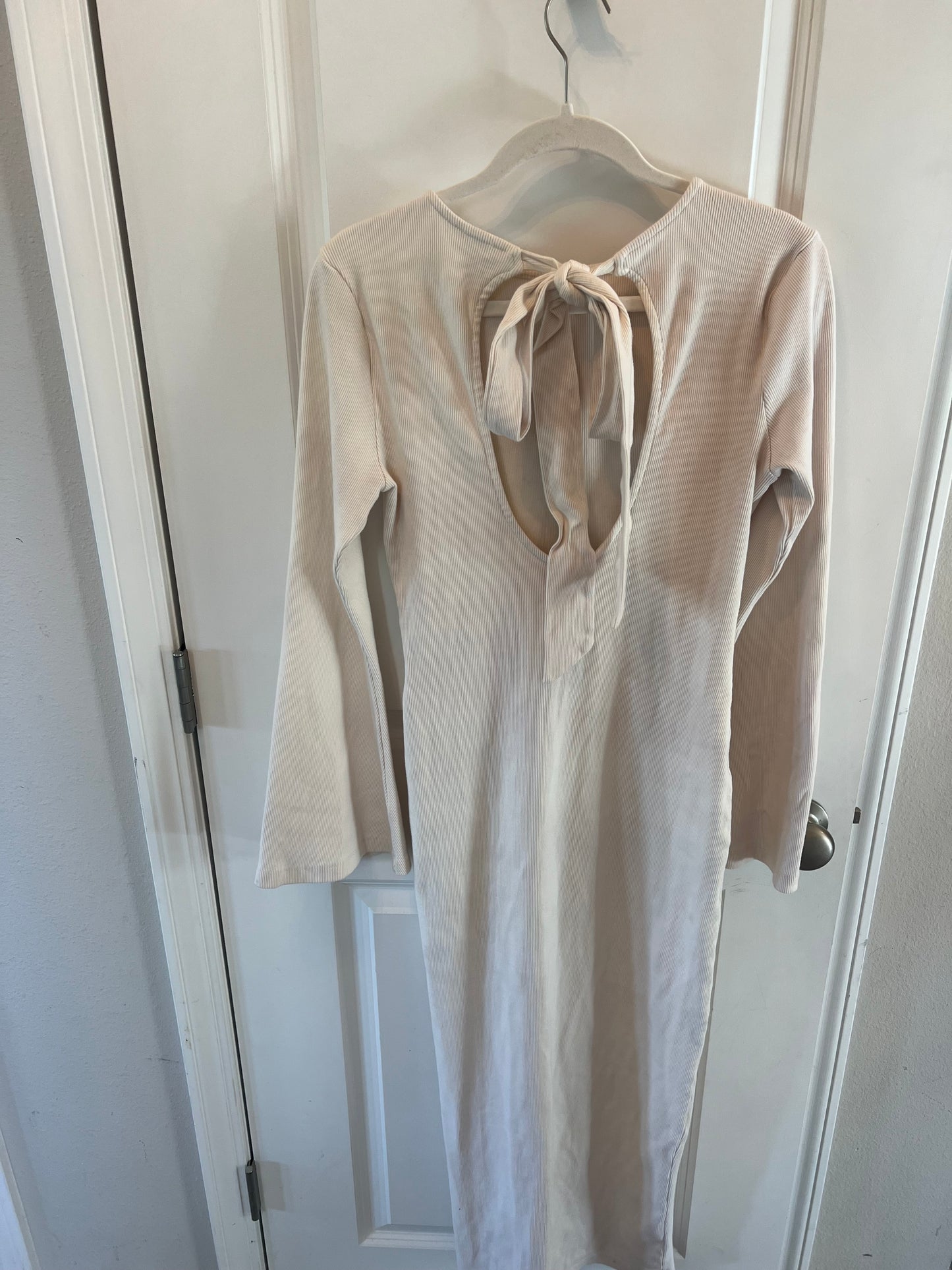 The Drop Ribbed Midi Dress w Side Slit Women’s Size Medium Cream