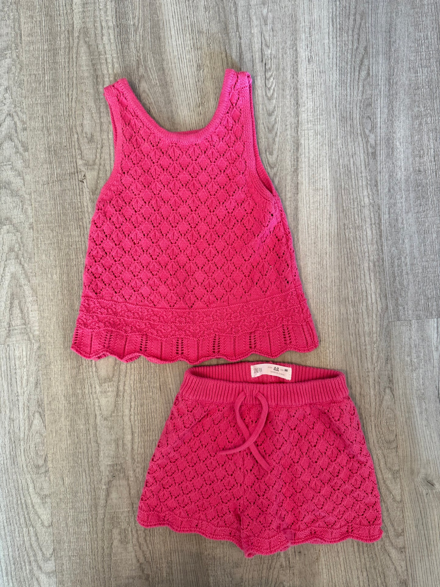 Zara pink set size 3/4 years