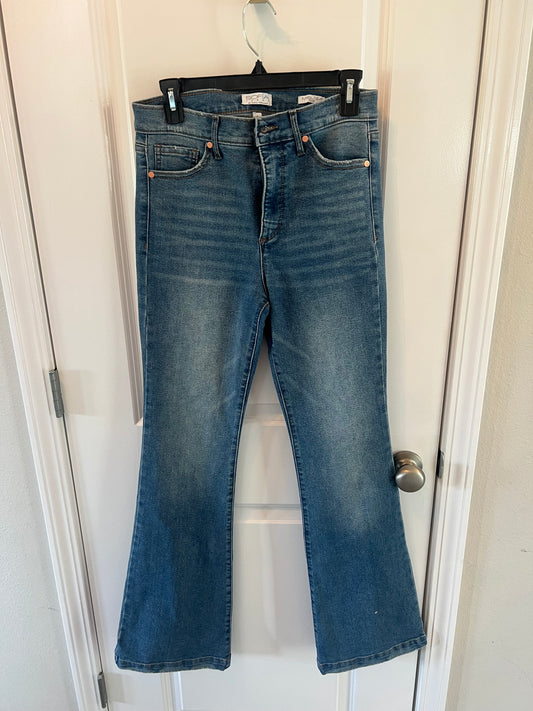 Sofia Flare Jeans Women’s Size 6 (28)