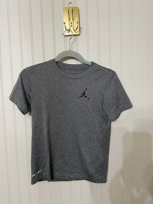 Jordan Tee Youth Medium