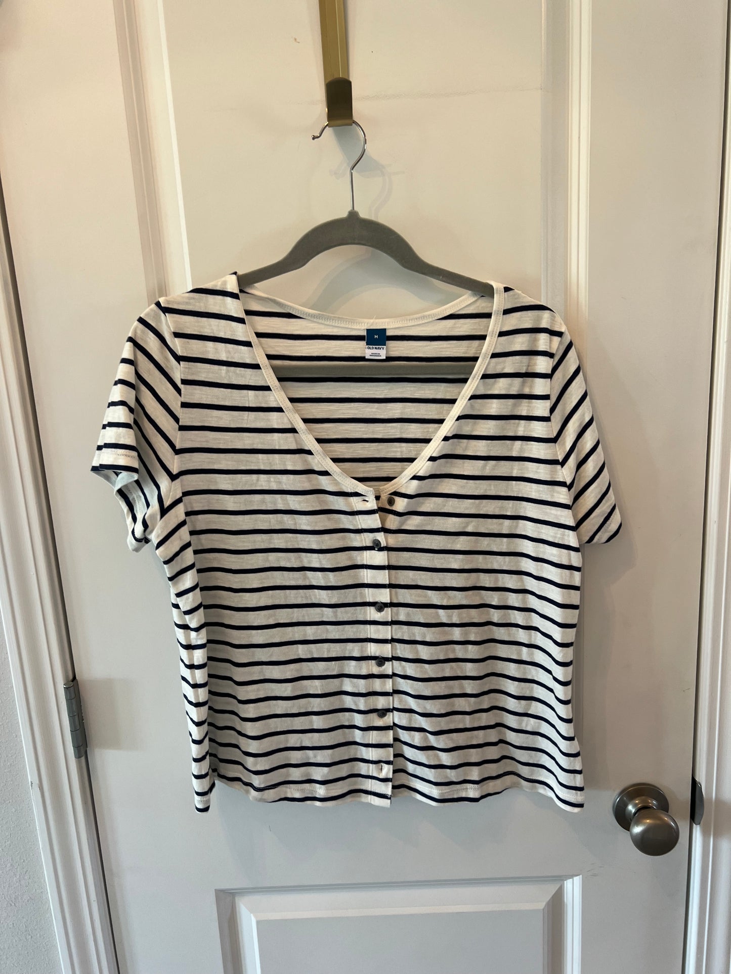 Old Navy Stripe Henley Women’s Size Medium