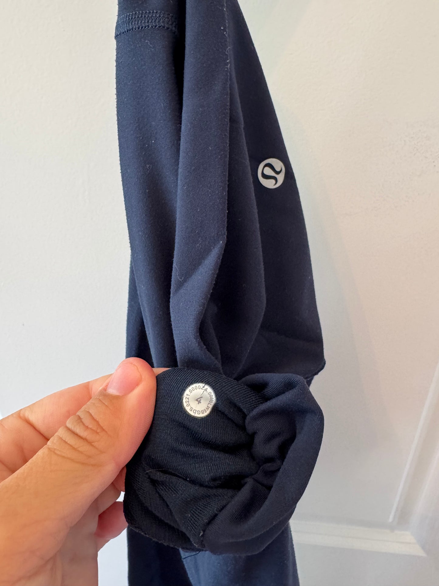 Lululemon Align Crop 21in Leggings Women’s Size 4 True Navy