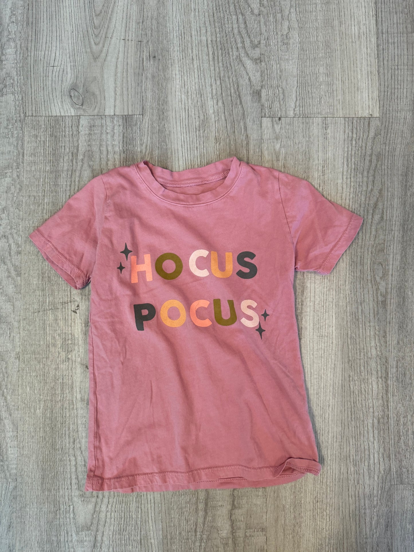 The Neu Co Hocus Pocus Tee Size 2/3 years