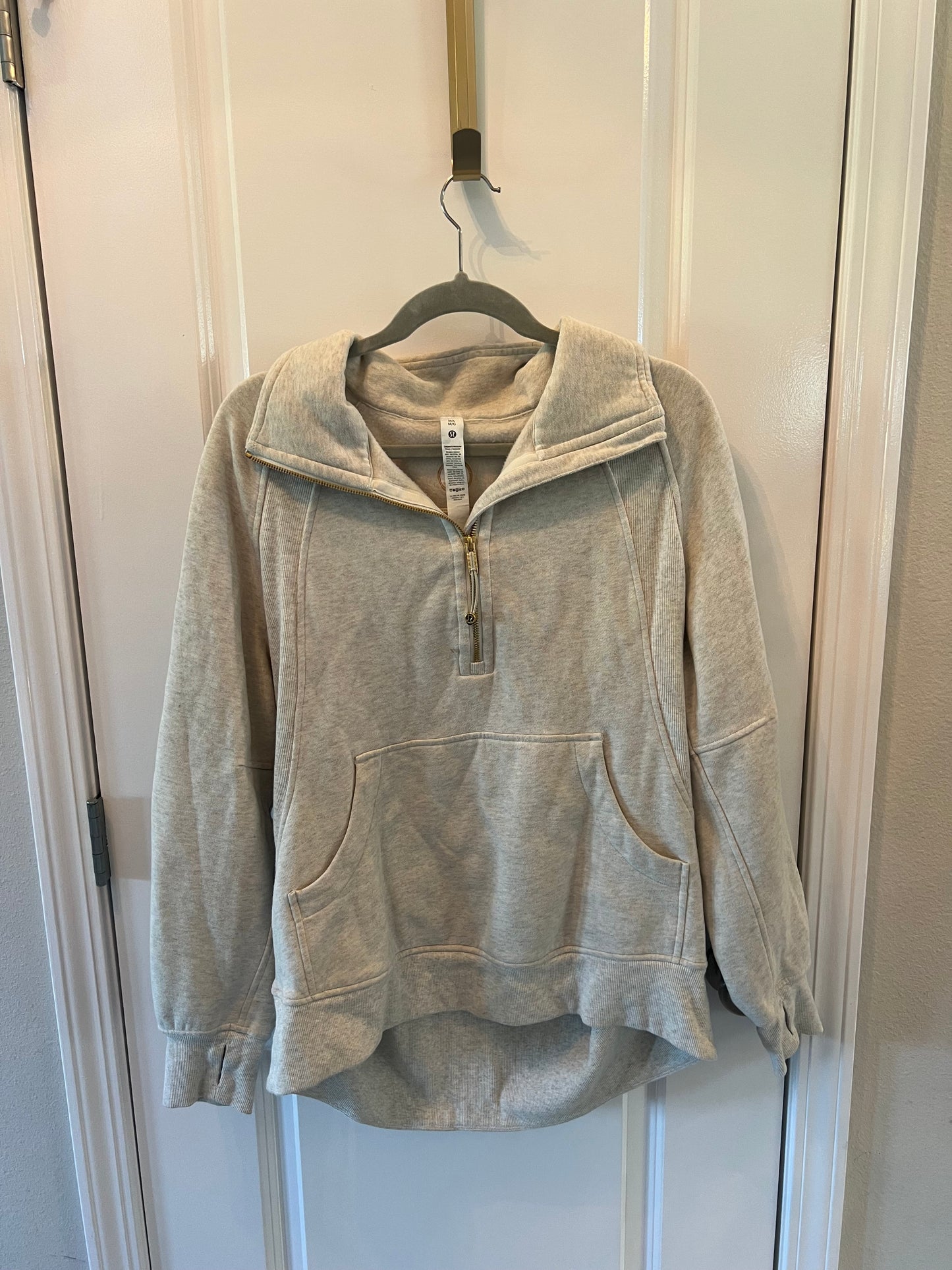 Lululemon Quarter Zip Women’s Size Medium/Large Cream