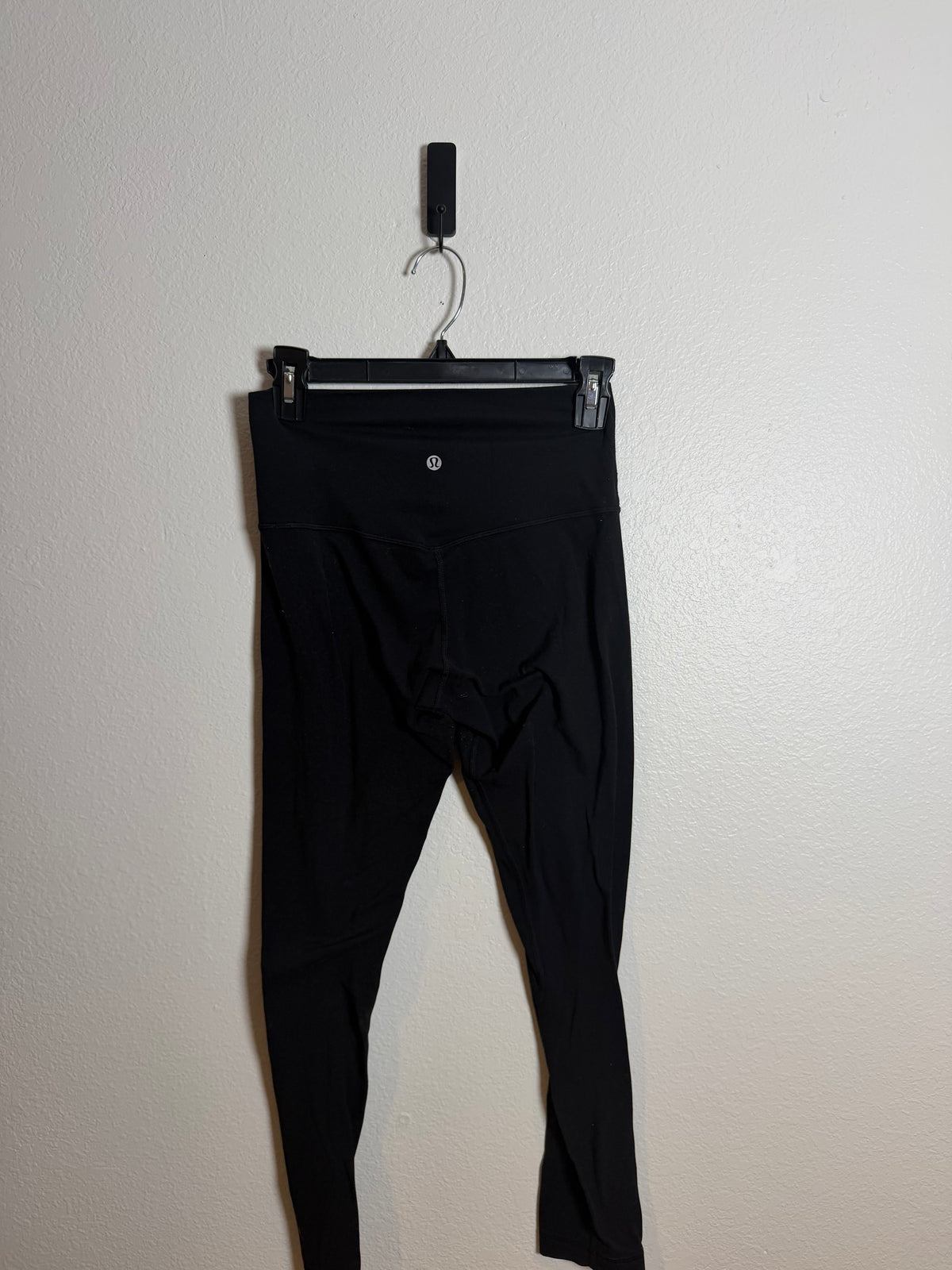 Black Lululemon Leggings Size 6 (see description)