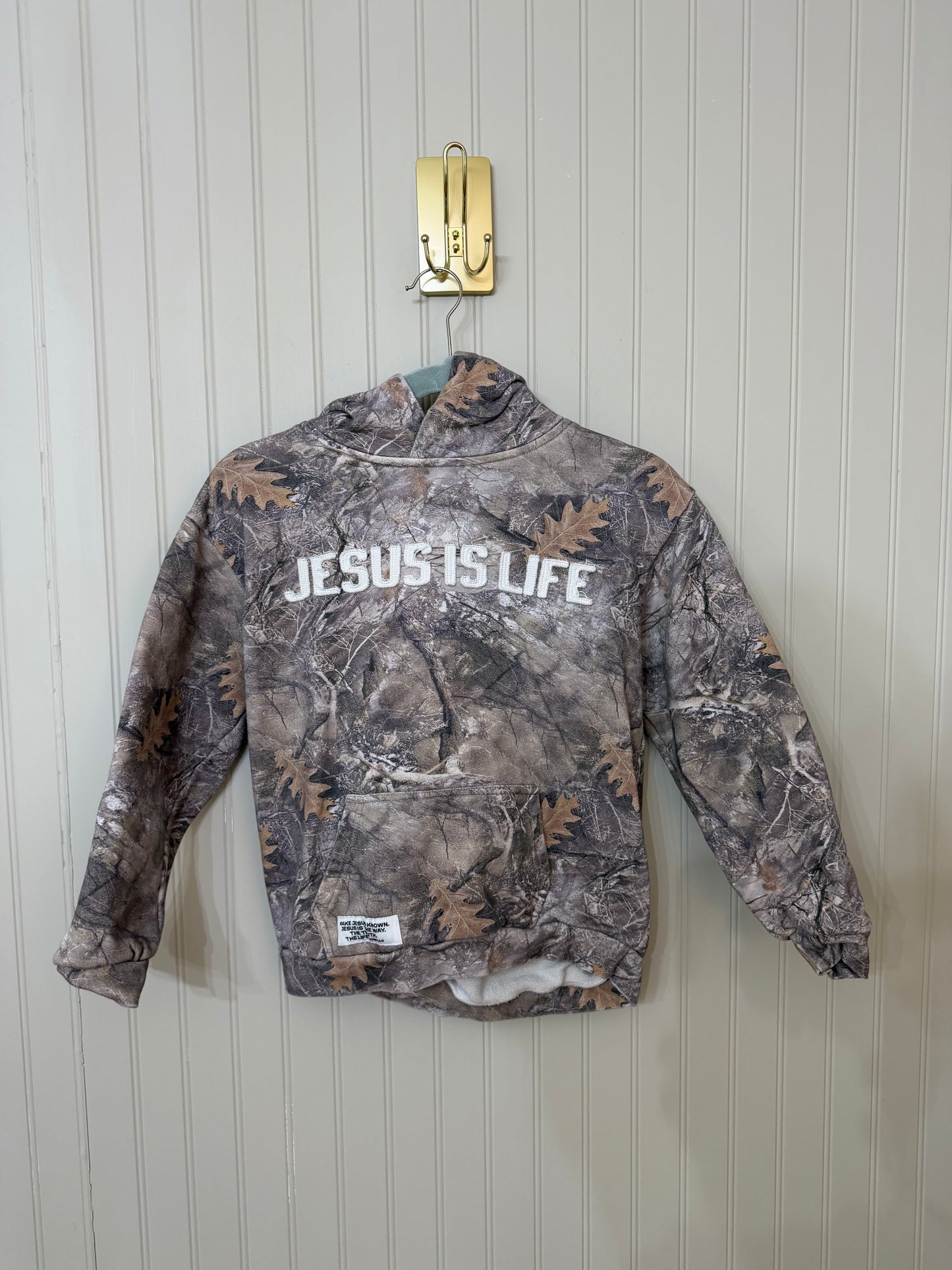 Jesus is Life Camo Hoody Youth Size 10-11 Years