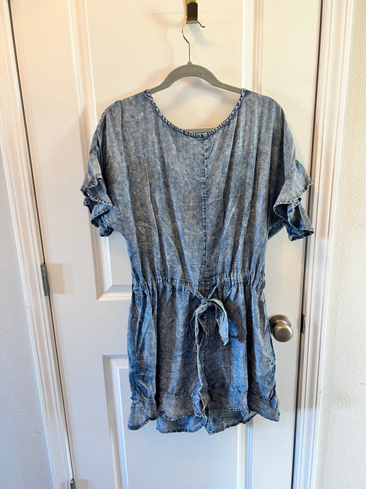 Bluivy Acid Wash Chambray Romper Women’s Size Medium 8-10 Blue