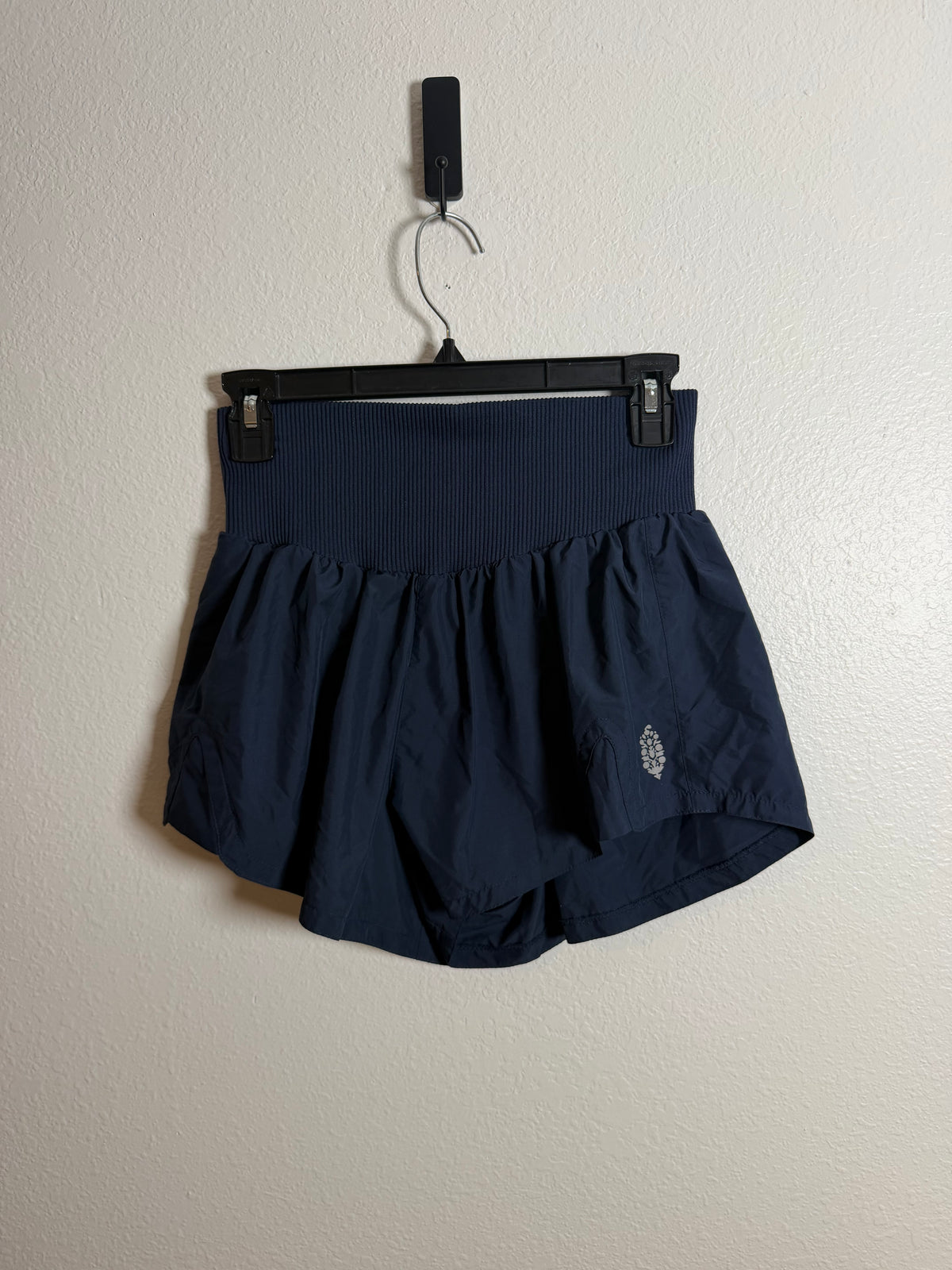 Free People Movement Navy Shorts Size Small