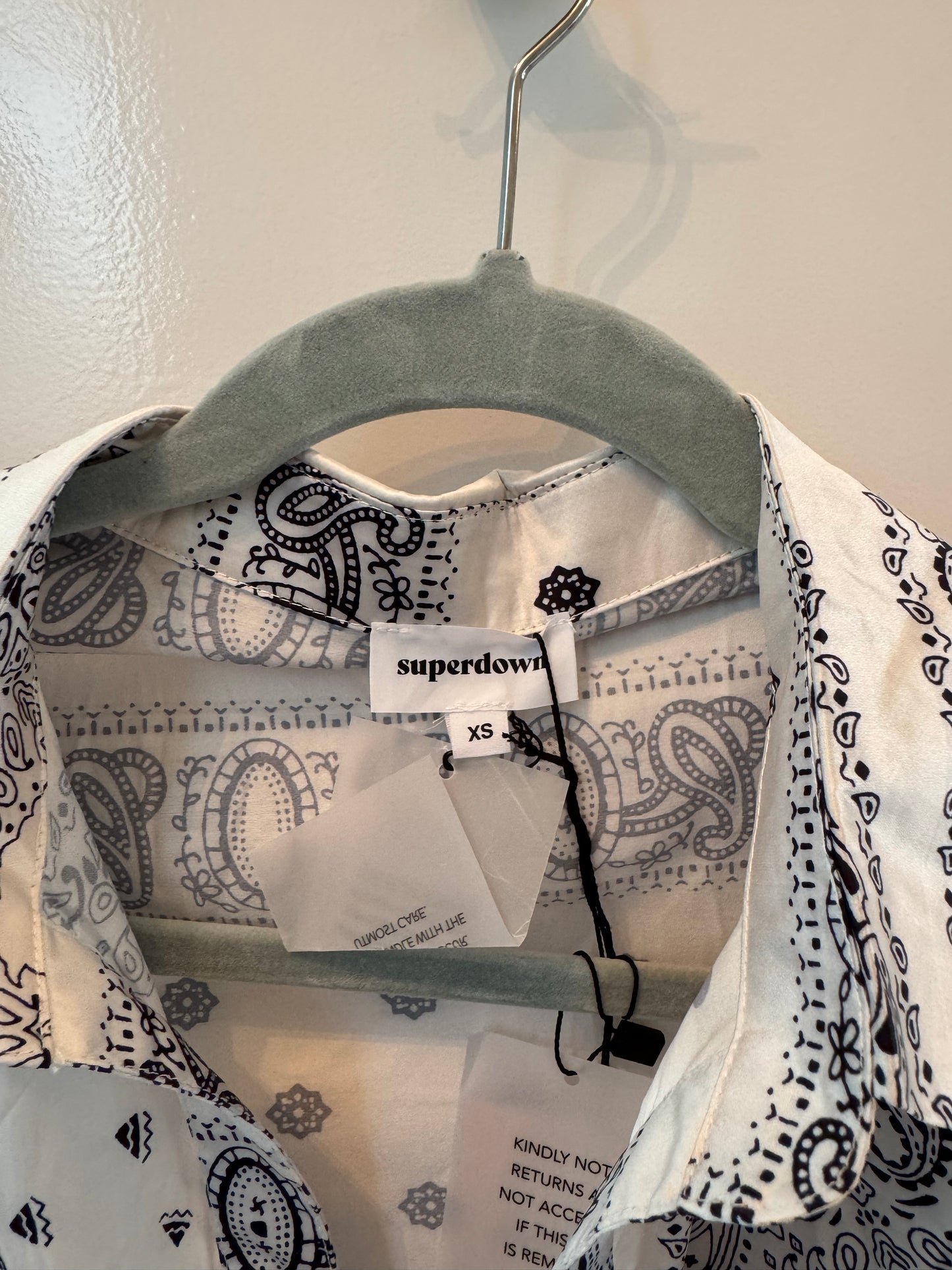 Revolve Superdown Jenela Satin Shirt Women’s XS NWT White