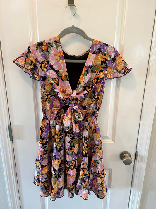 Tie Front Floral Dress w Flutter Sleeves Women’s Size Small Black Multi