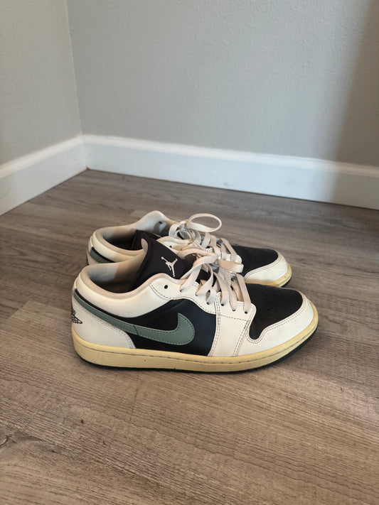 Nike Air Jordan 1 Low Men’s Size 9 Jade Smoke