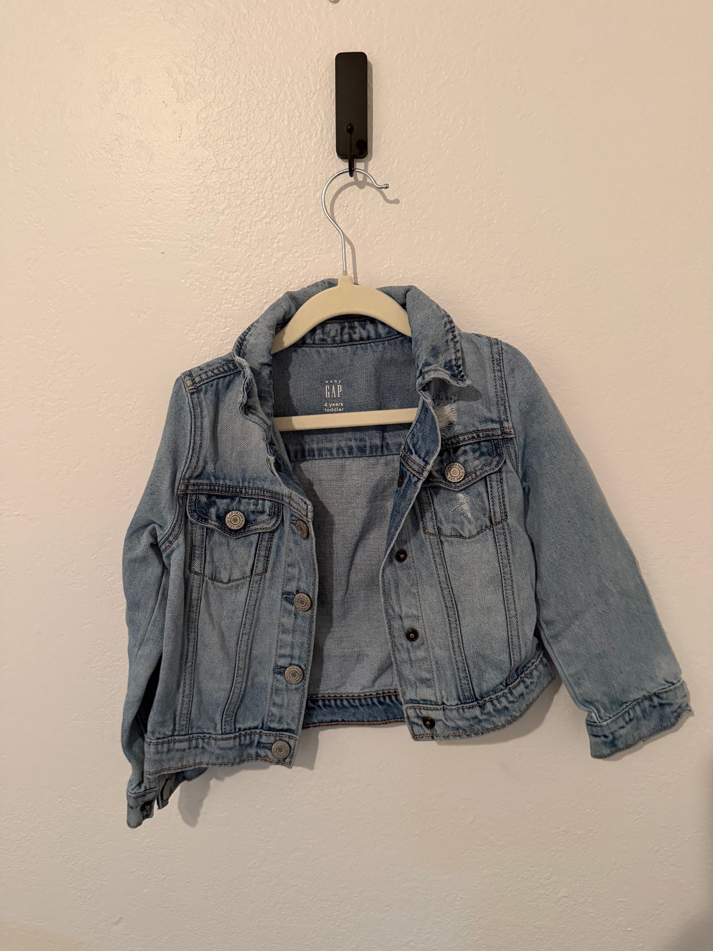 Gap Jean Jacket Size 4Y