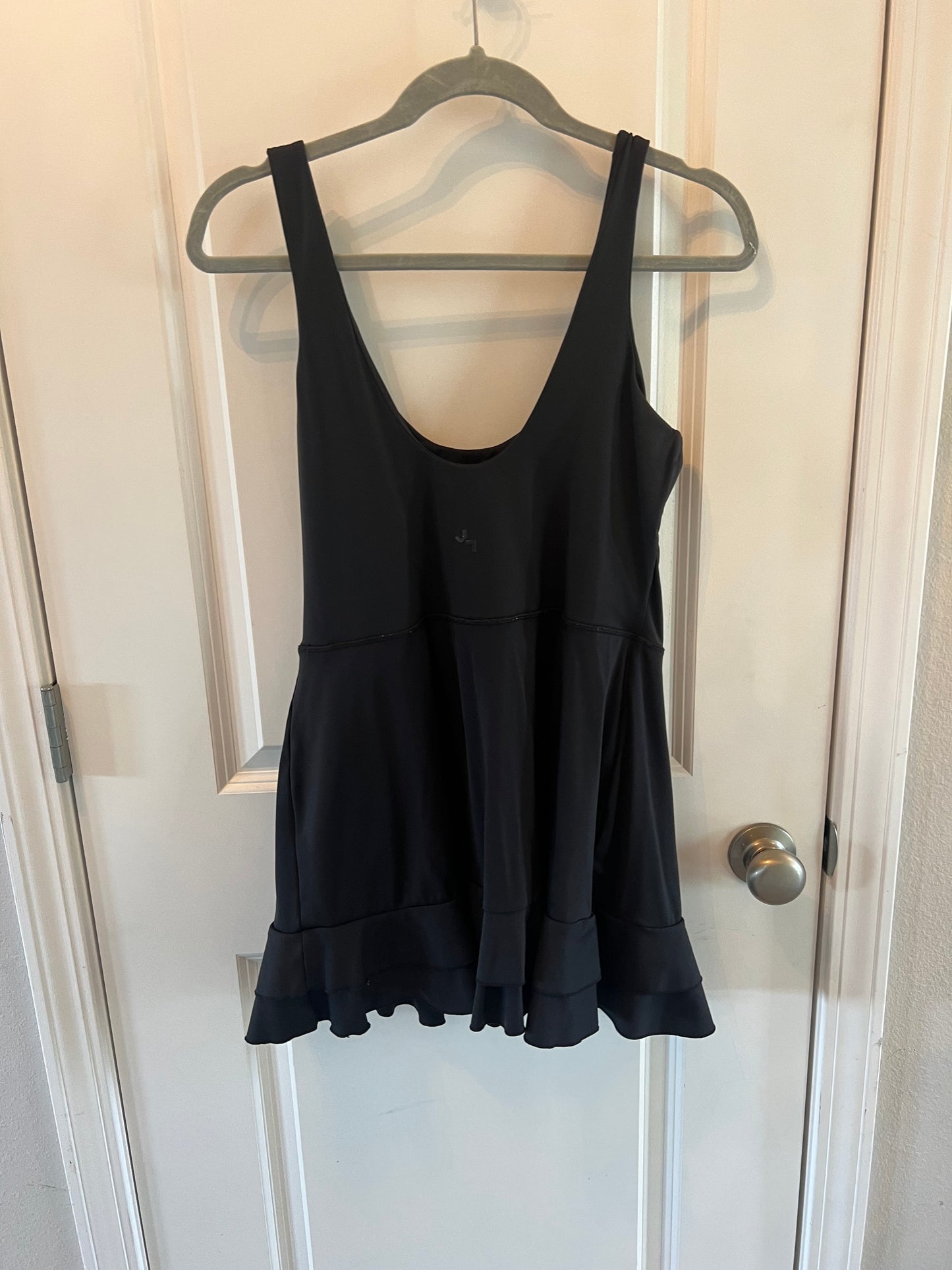 JoyLab Athletic Sleeveless Dress w Built In Shorts Women’s Size Large 12-14 Black