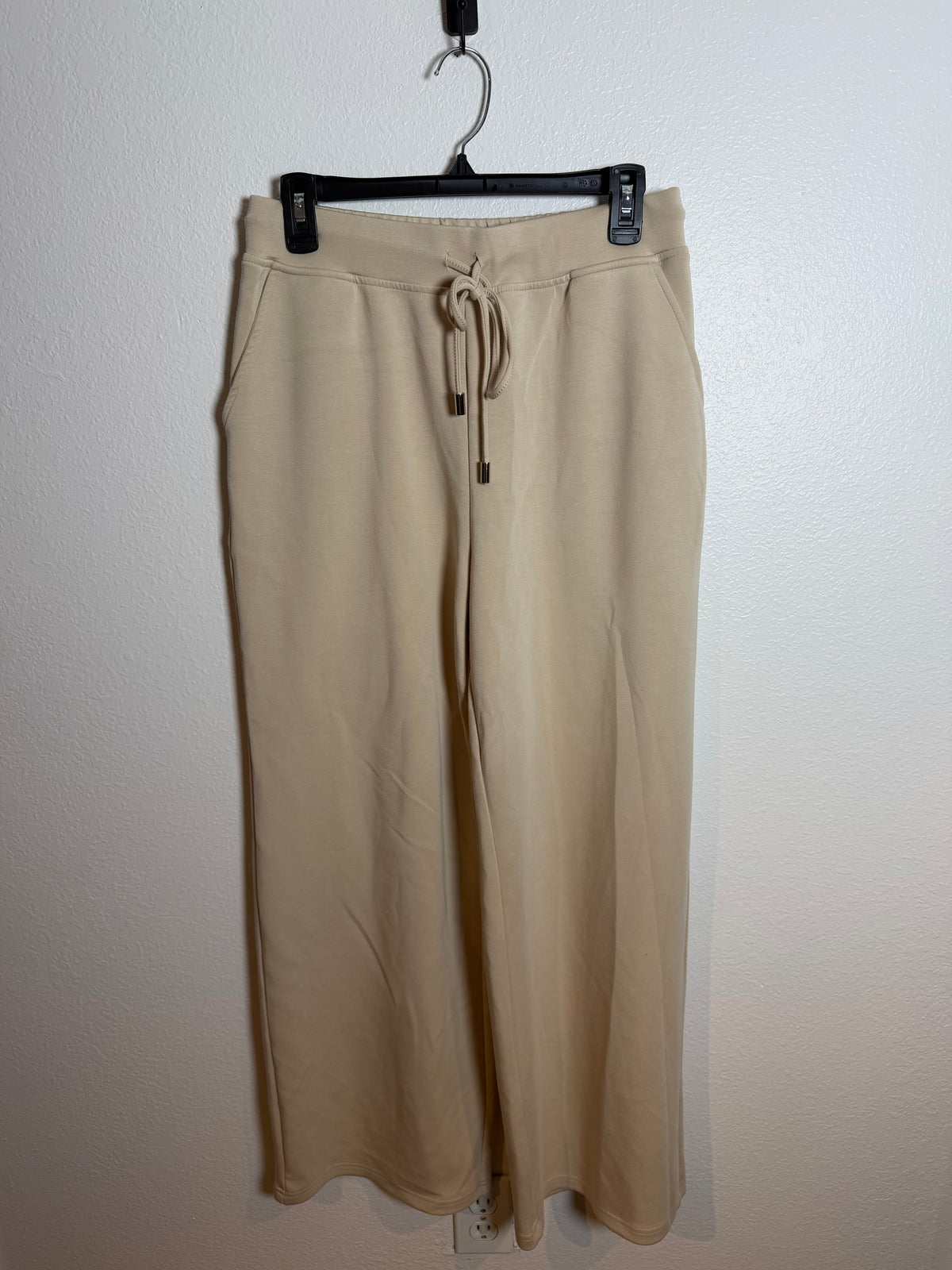 Women’s Matching Tan Set Size Medium