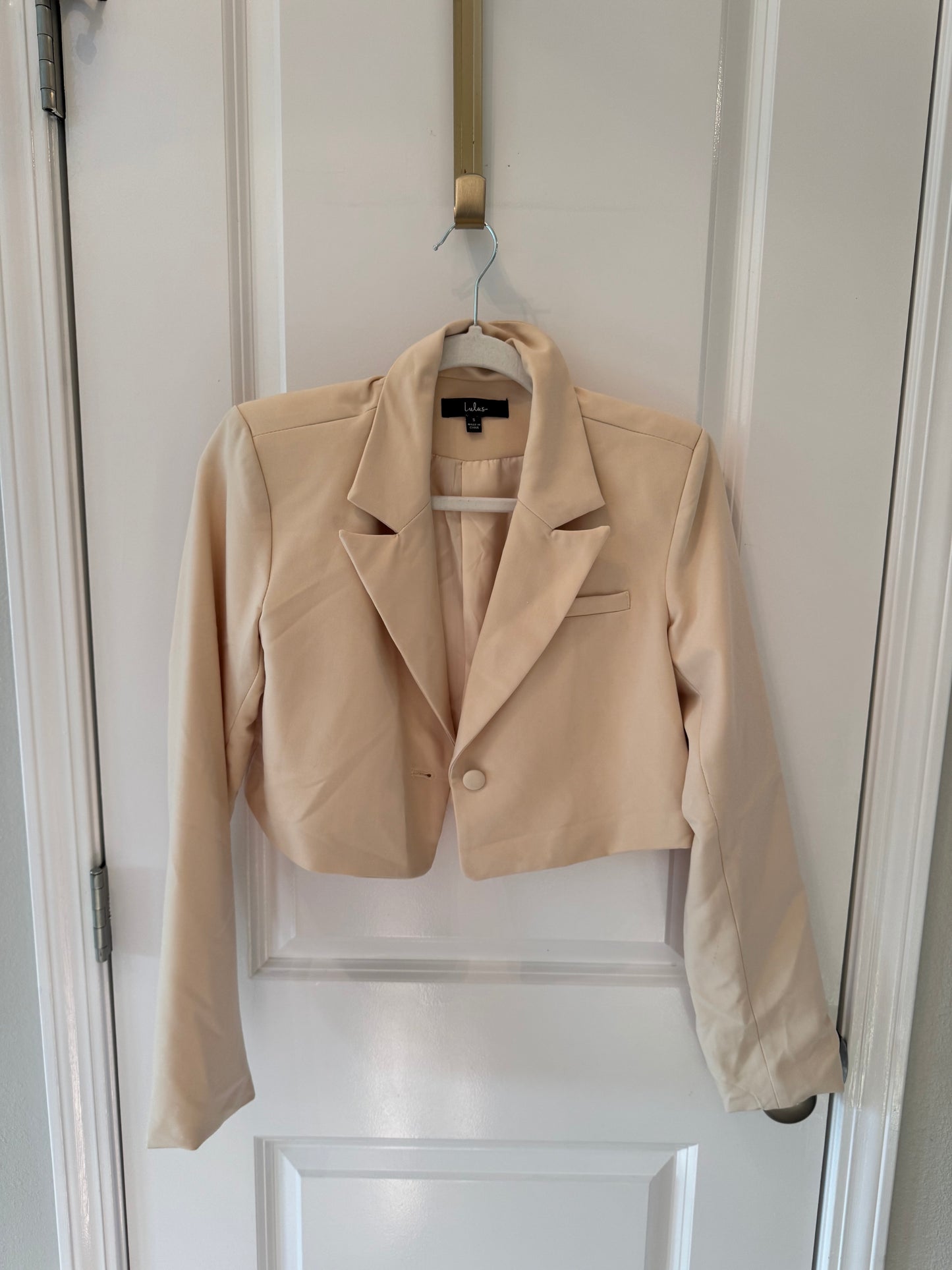 Lulu’s Cropped Blazer Women’s Small Beige