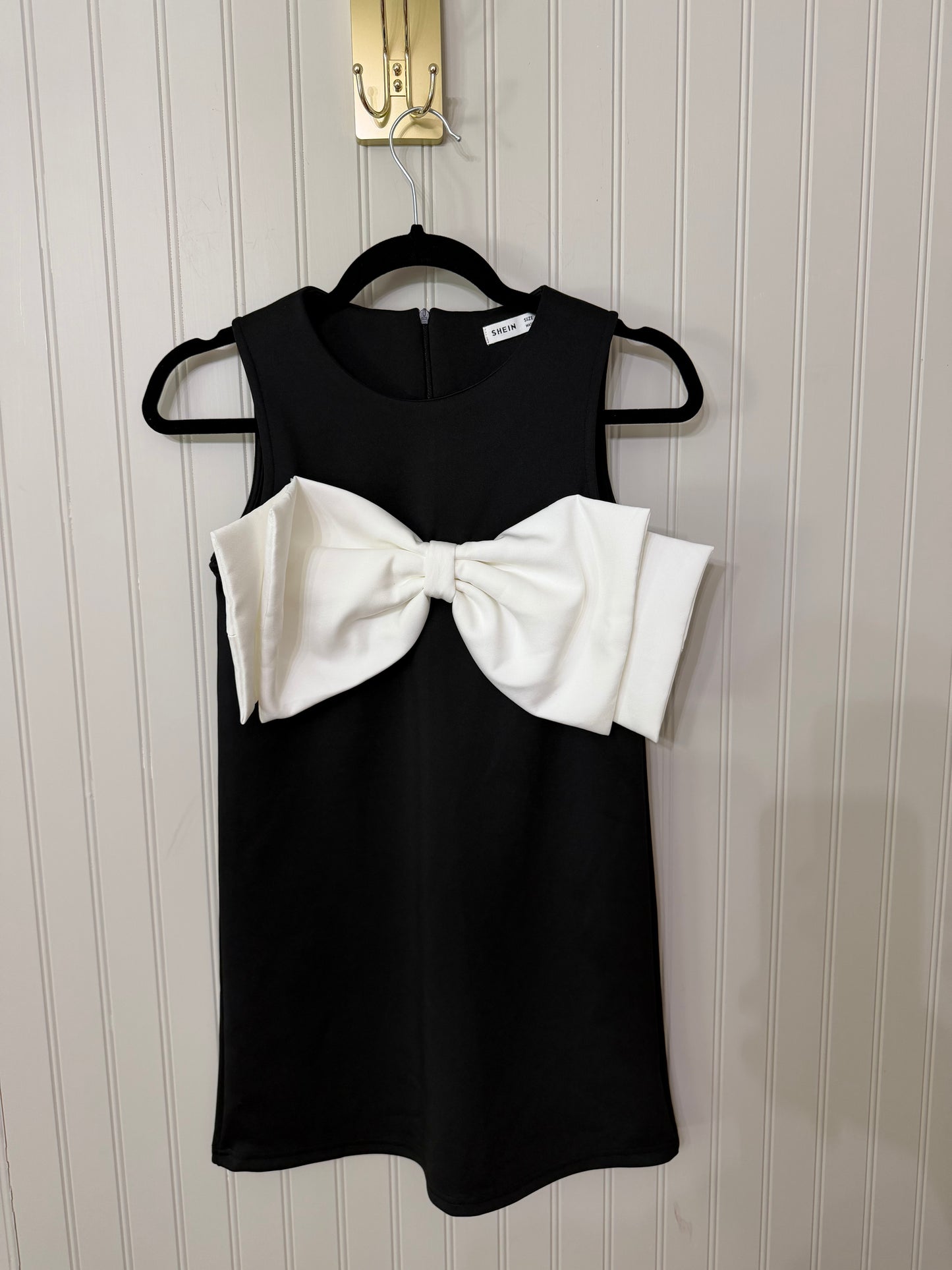 Bow Dress Girl’s Size 11 Years