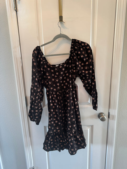 Celebrity Pink Floral Dress Women’s Medium Black NWT