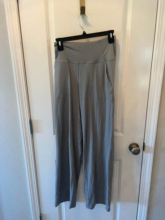 Lululemon Wide Leg Flare Leggings Women’s Size 6 Gray