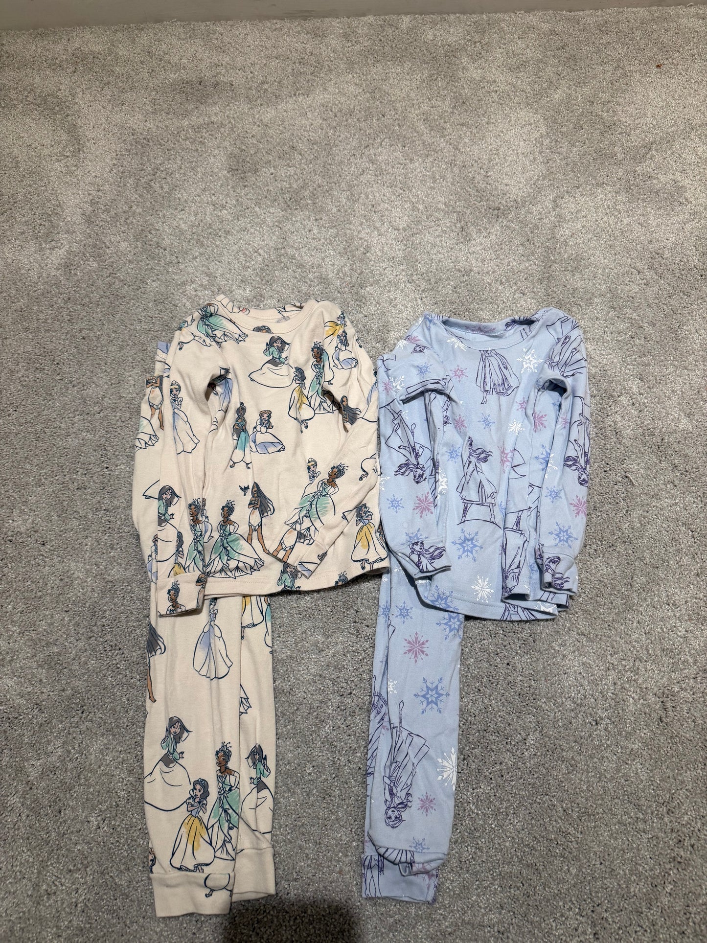 Gap x Disney Pajama Bundle Size 4Y