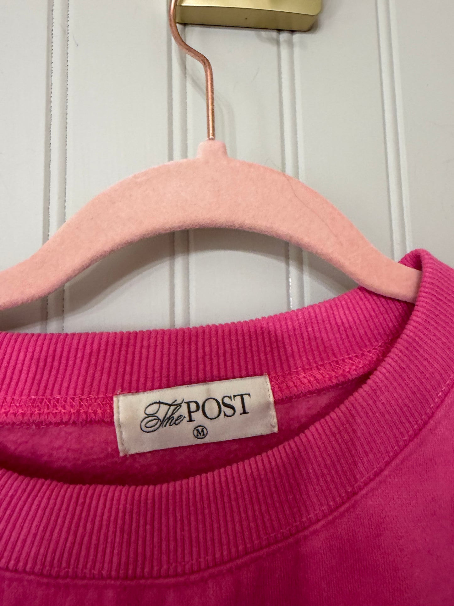 The Post Nashville Embroidered Sweatshirt Women’s Medium Pink
