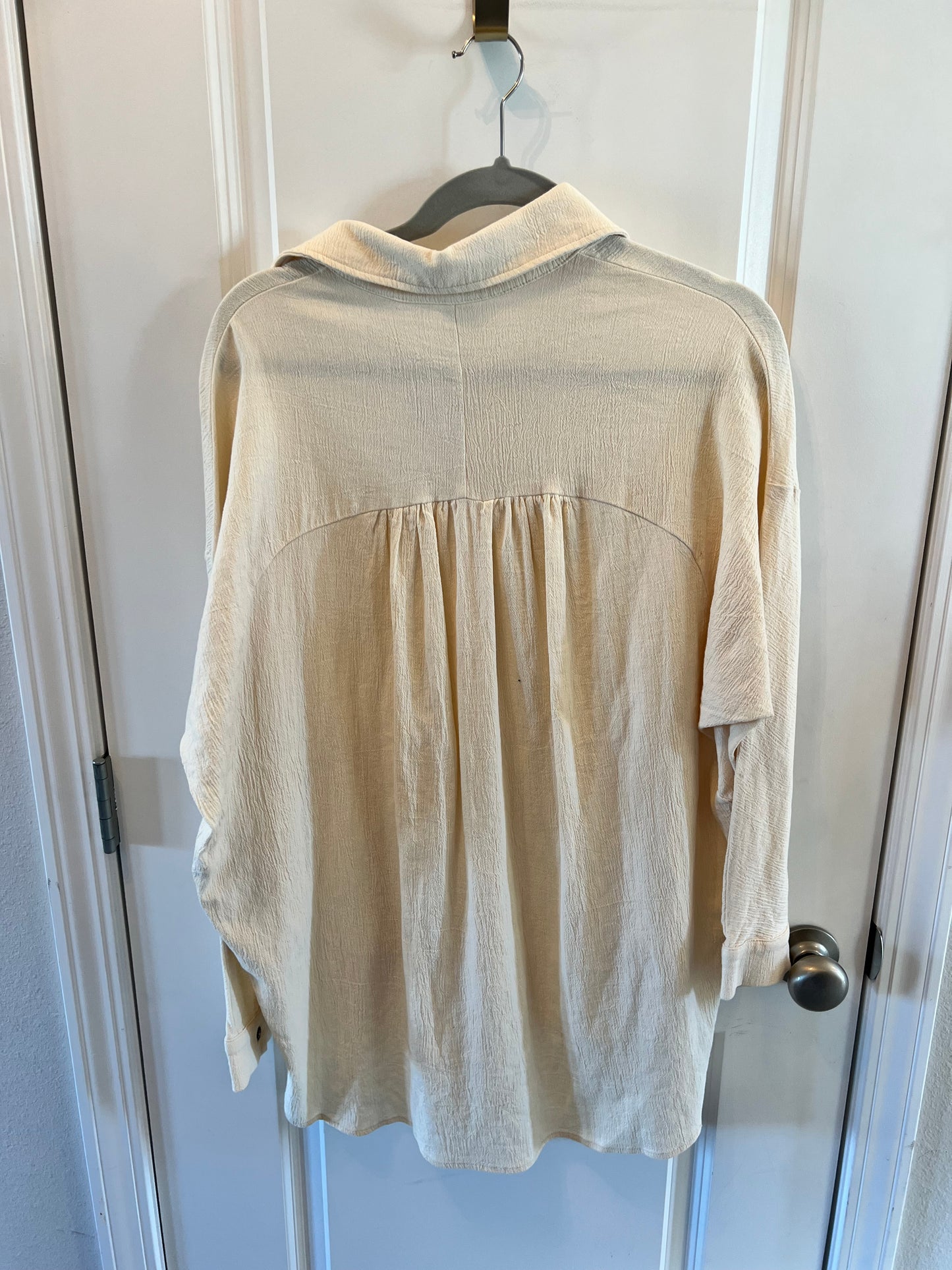 By Together Fresco Button Down Long Sleeve Top Women’s Size Small Cream