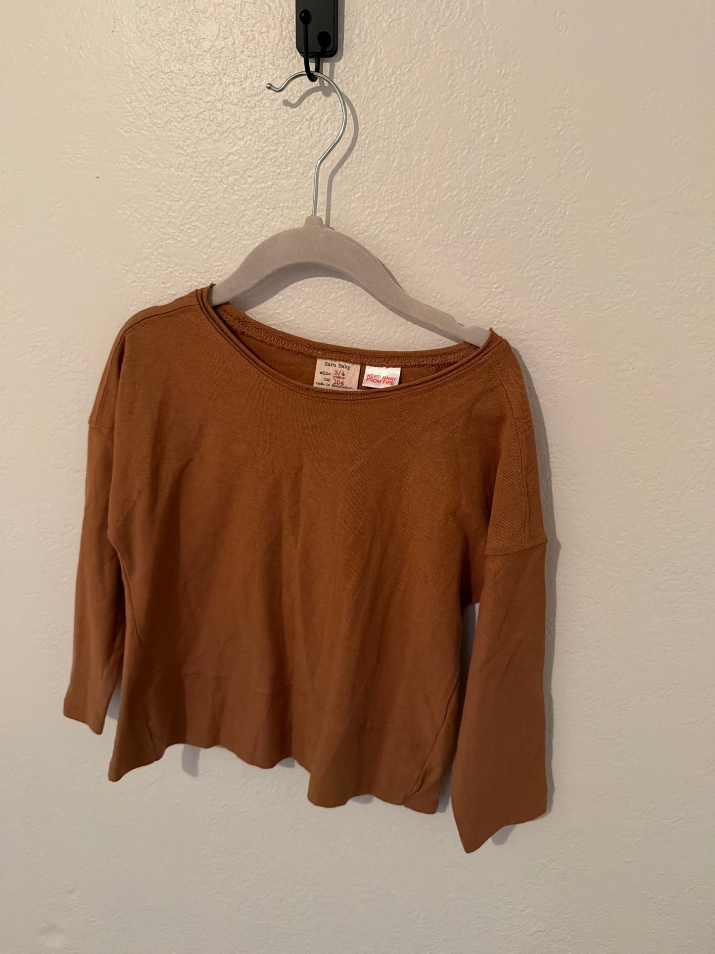 Zara Knit Top Toddler Size 3-4 Years Tan
