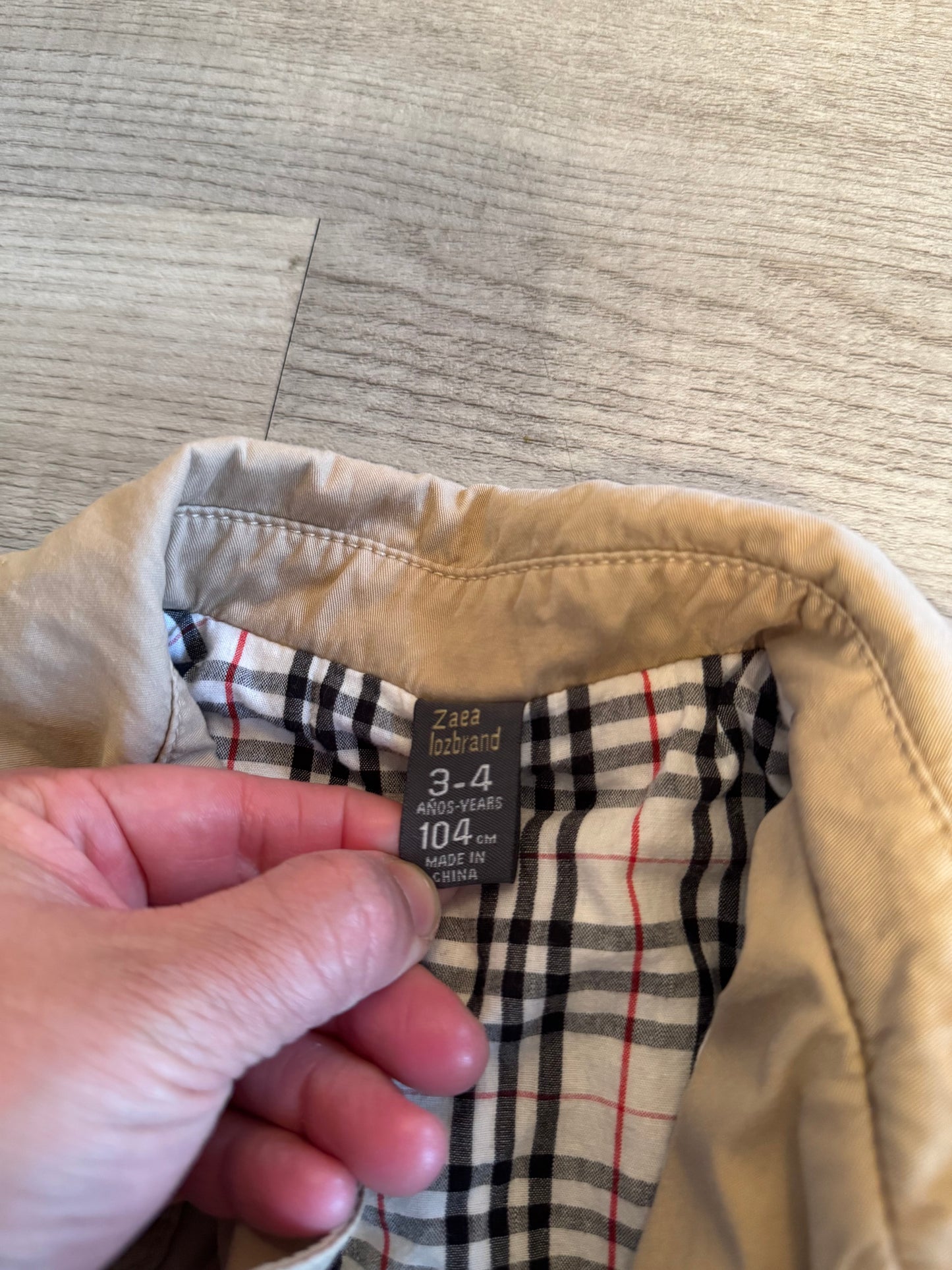 Toddler Girl Tan Jacket Size 3/4 Years